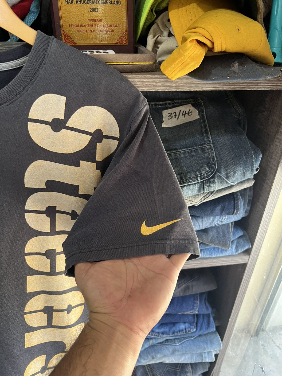NFL 🔥Sun Faded Nike NFL Steelers Tee Size US M / EU 48-50 / 2 - 7 Thumbnail