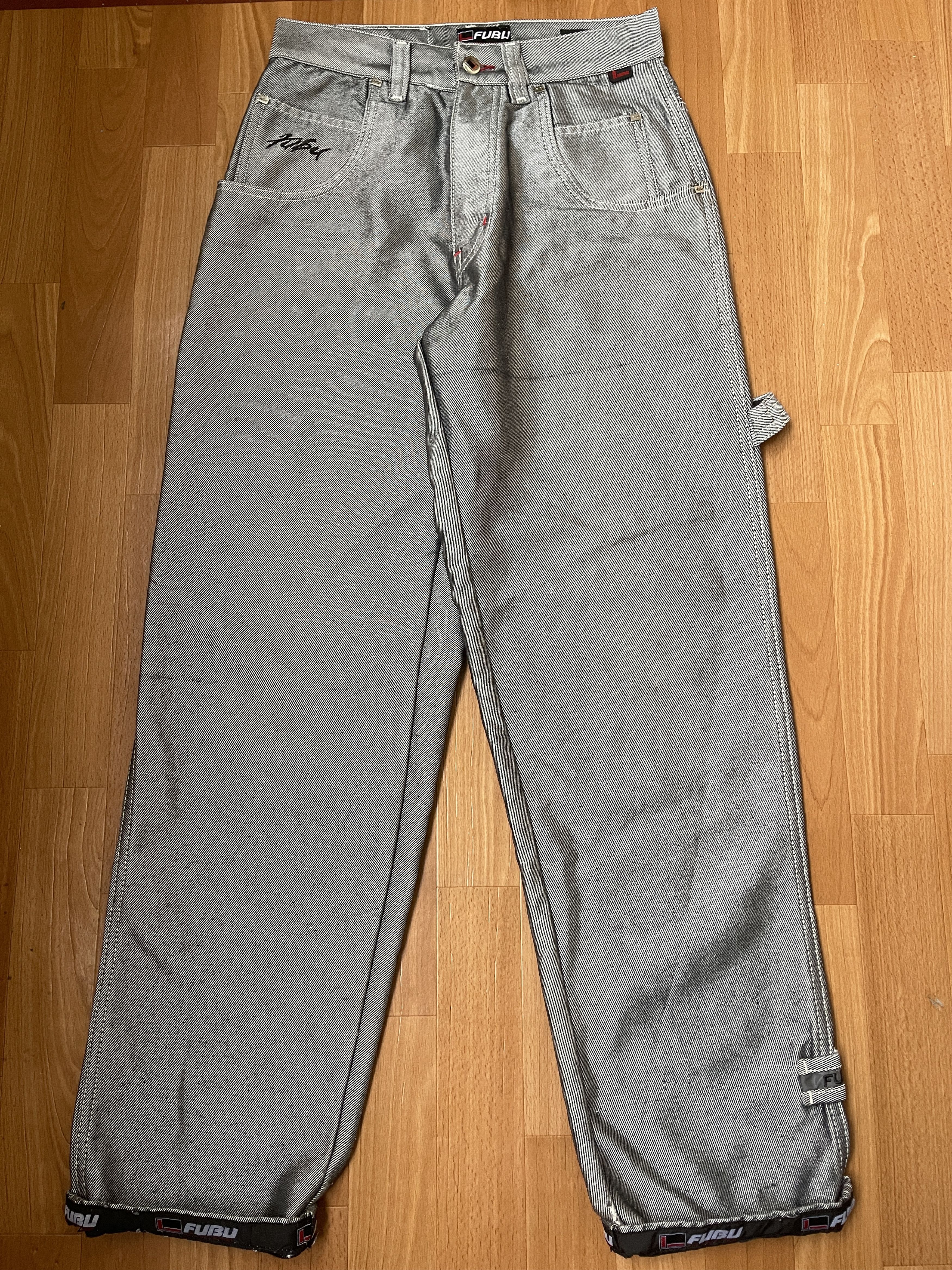 Fubu FUBU jeans shiny vintage baggy jeans silver metallic size 28 Size US 28 / EU 44 - 3 Thumbnail