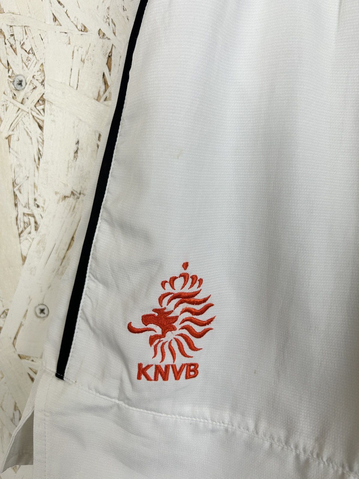 Nike 90s Vintage Nike Netherlands KNVB 1998 Home Kit Shorts XL Size US 36 / EU 52 - 4 Thumbnail