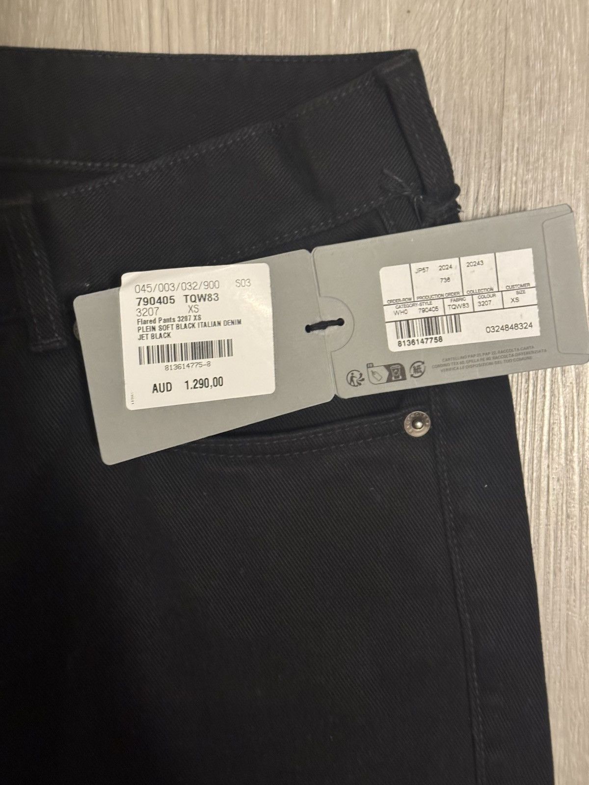 Balenciaga Balenciaga flared Italian denim Size US 29 - 3 Thumbnail