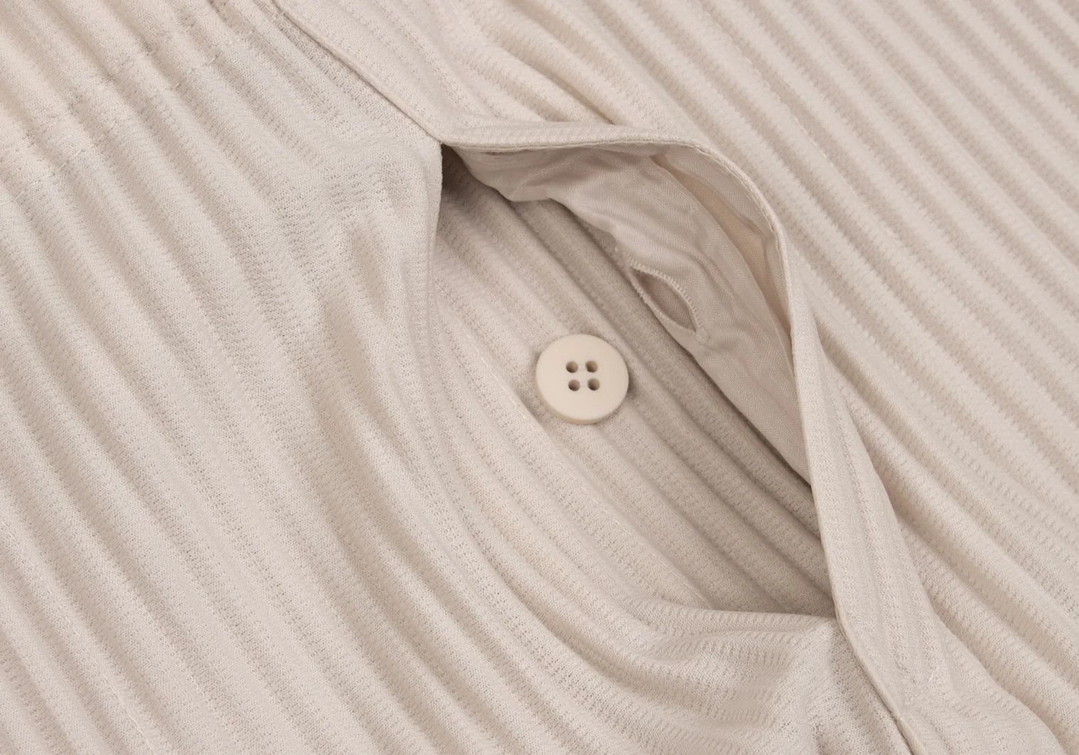 Issey Miyake Pleated Pants in Light Beige with Sheer Detailing Size US 34 / EU 50 - 4 Thumbnail