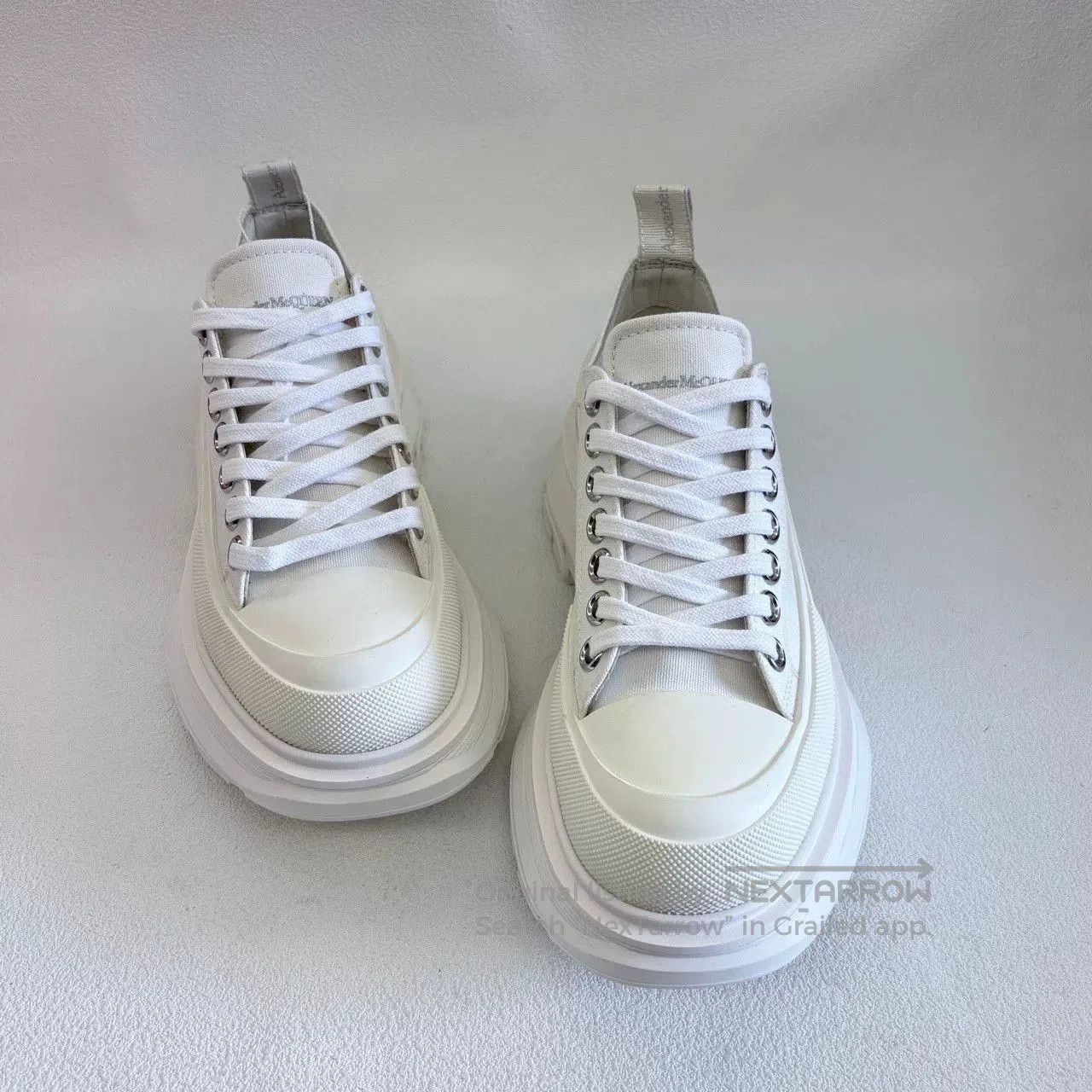 Alexander McQueen alexander mcqueen tread slick white ankle boots. Size US 6 / IT 36 - 2 Thumbnail
