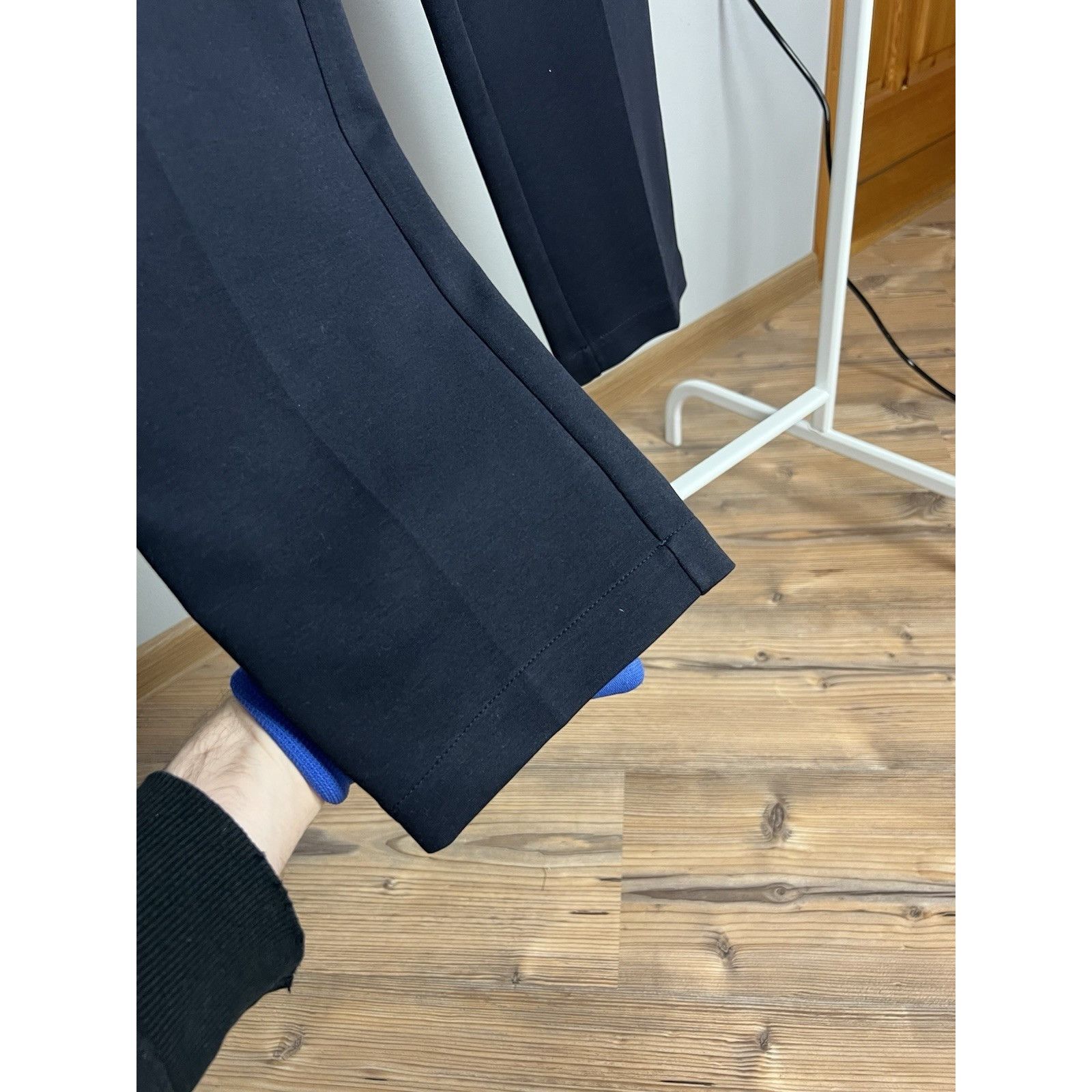 Moncler MINT! Moncler Men`s Pantalone Sportivo Blue Jogger Sweatpant Size US 32 / EU 48 - 8 Thumbnail
