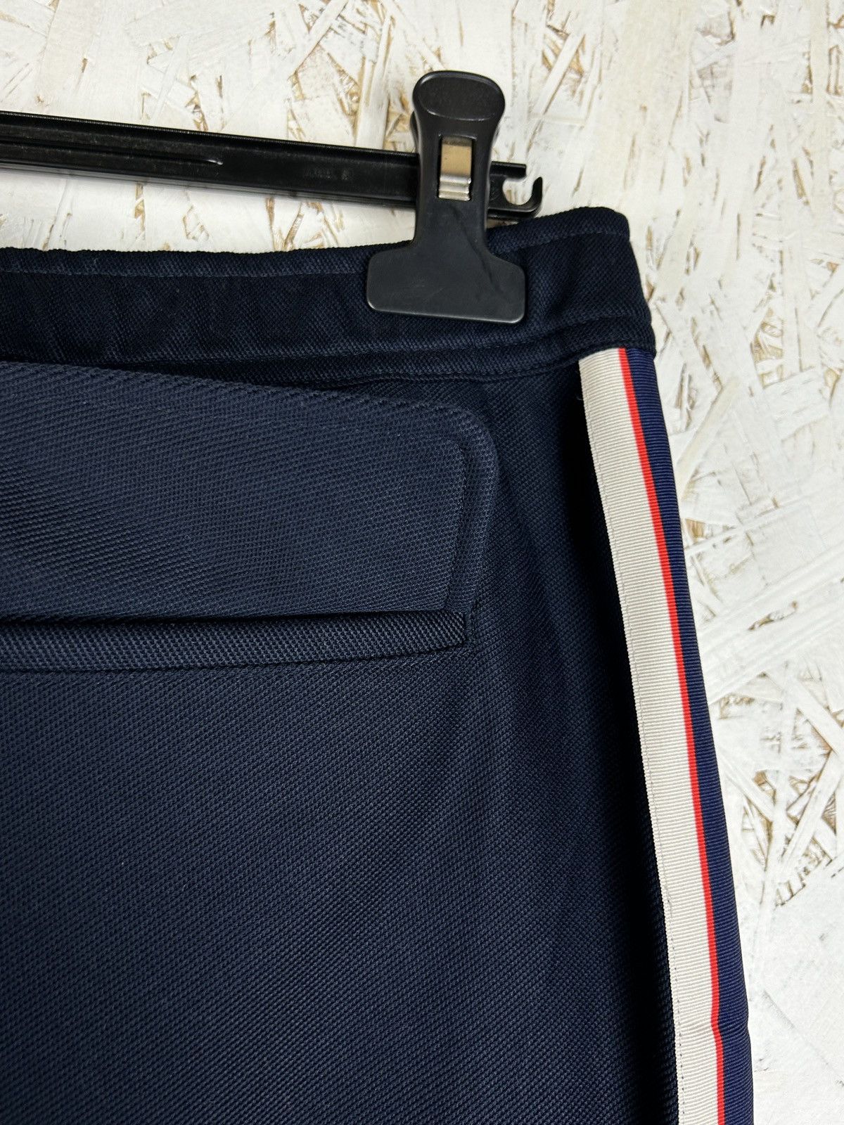 Gucci BNWT Gucci Jogging Pant With Gucci Stripe 50 Size US 34 / EU 50 - 8 Thumbnail
