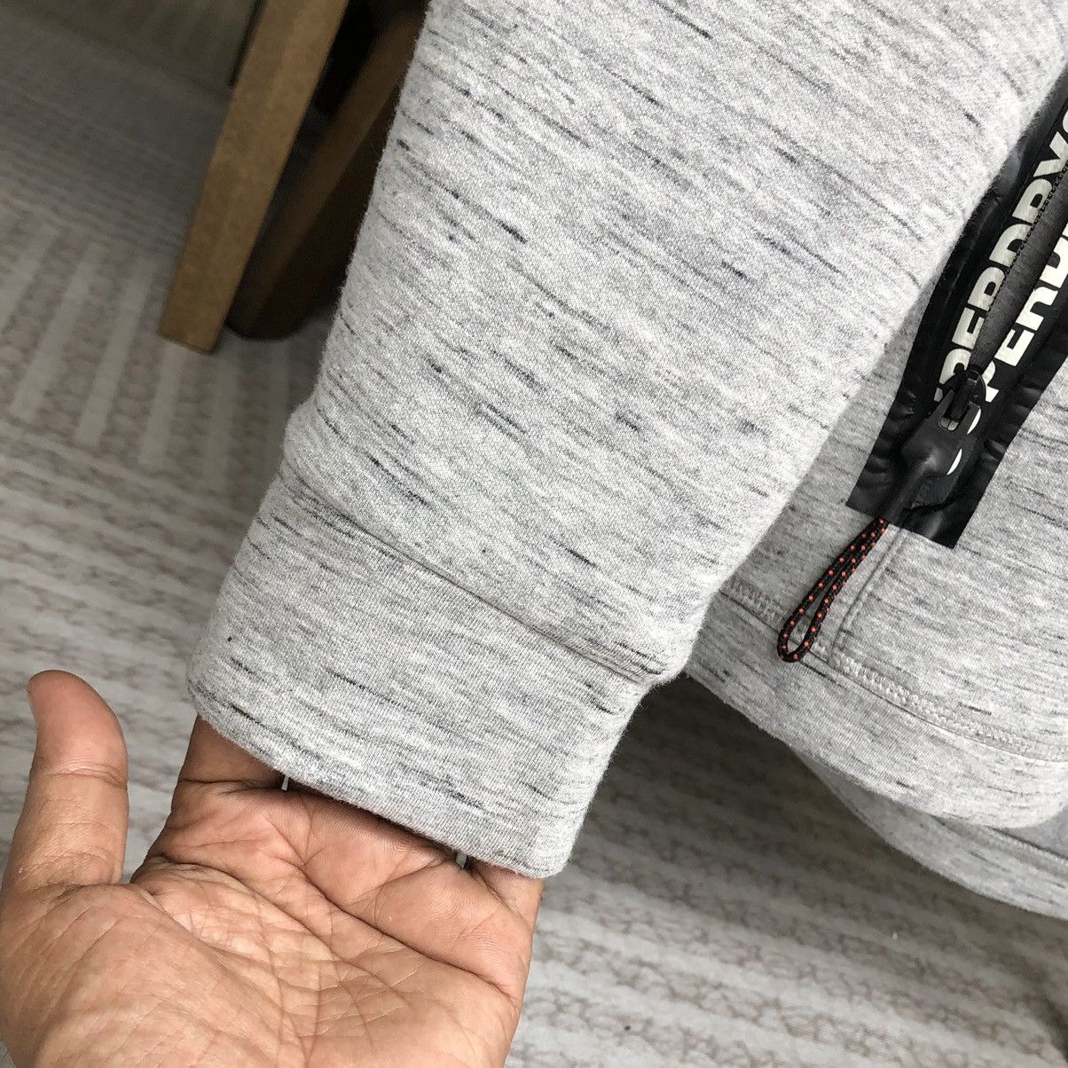 Superdry SUPERDRY SPORT Core Gym Tech Stretch Overhead Fit Hoodie Size US M / EU 48-50 / 2 - 9 Thumbnail