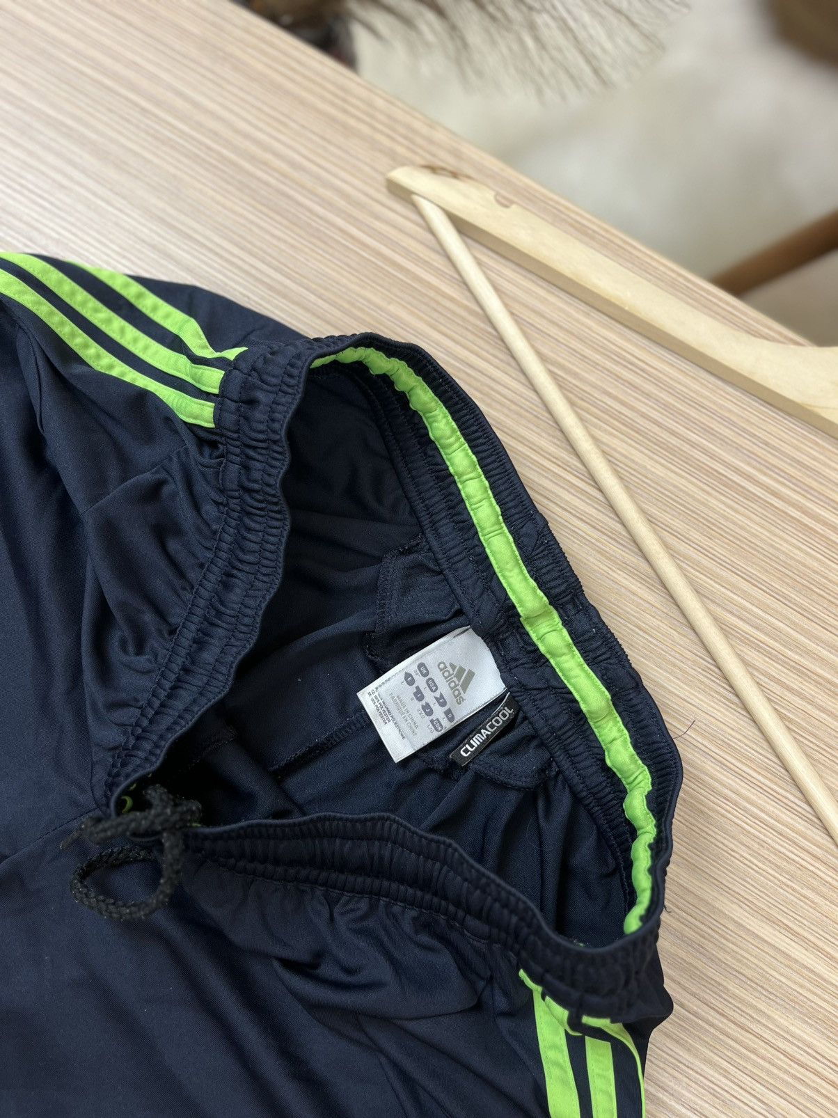 Vintage Vintage Adidas FC Chelsea 2007 Shorts L Size US 34 / EU 50 - 4 Thumbnail