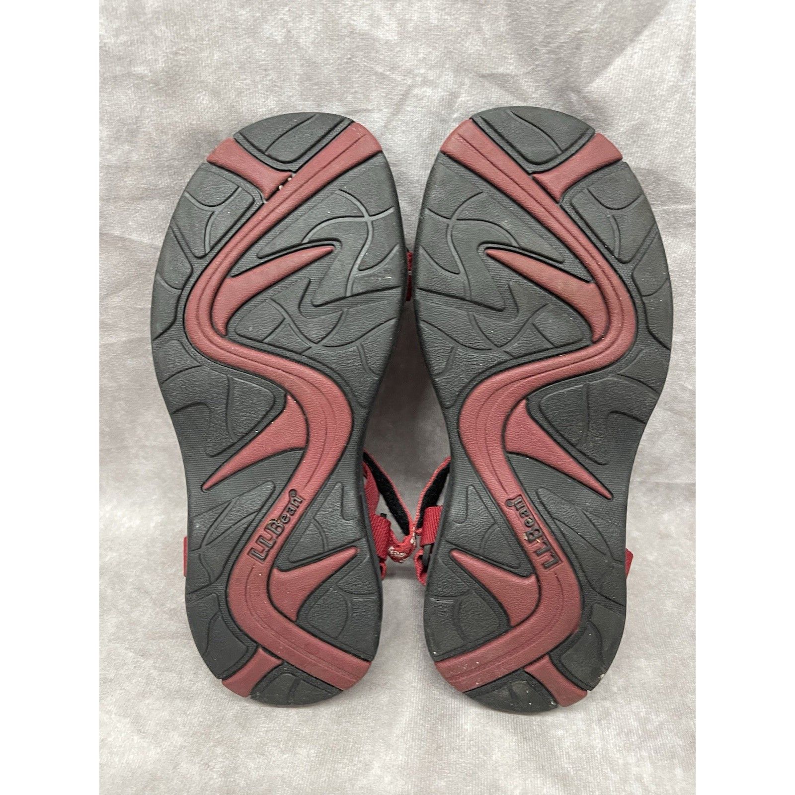 L.L. Bean LL BEAN Women's Red Nylon Hook & Loop Strappy Sport Sandals Size US 8.5 / IT 38.5 - 8 Thumbnail