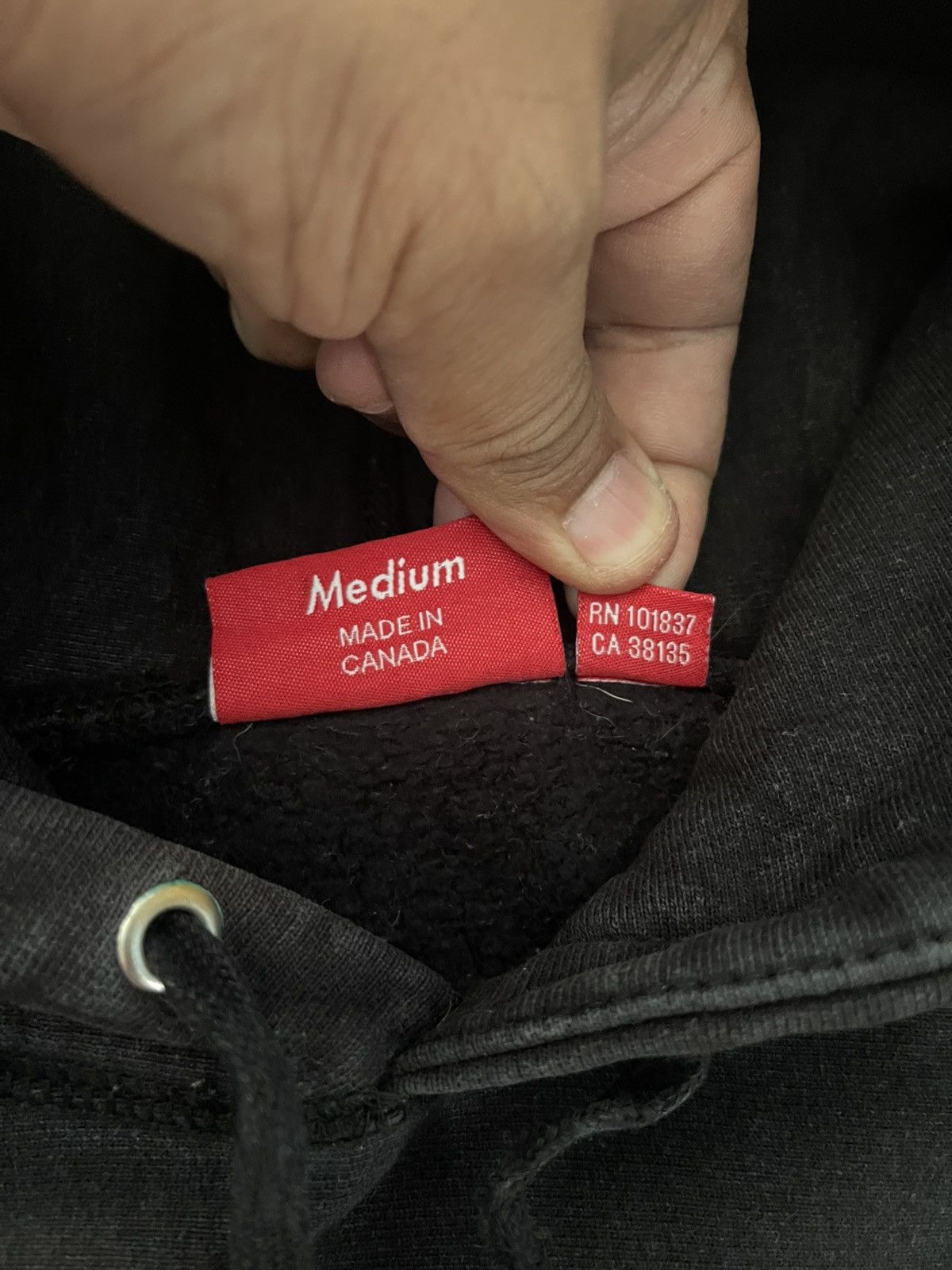 Supreme VINTAGE FW18 SUPREME SWAROVSKI ( S) LOGO HOODIE VERY RARE Size US M / EU 48-50 / 2 - 4 Thumbnail
