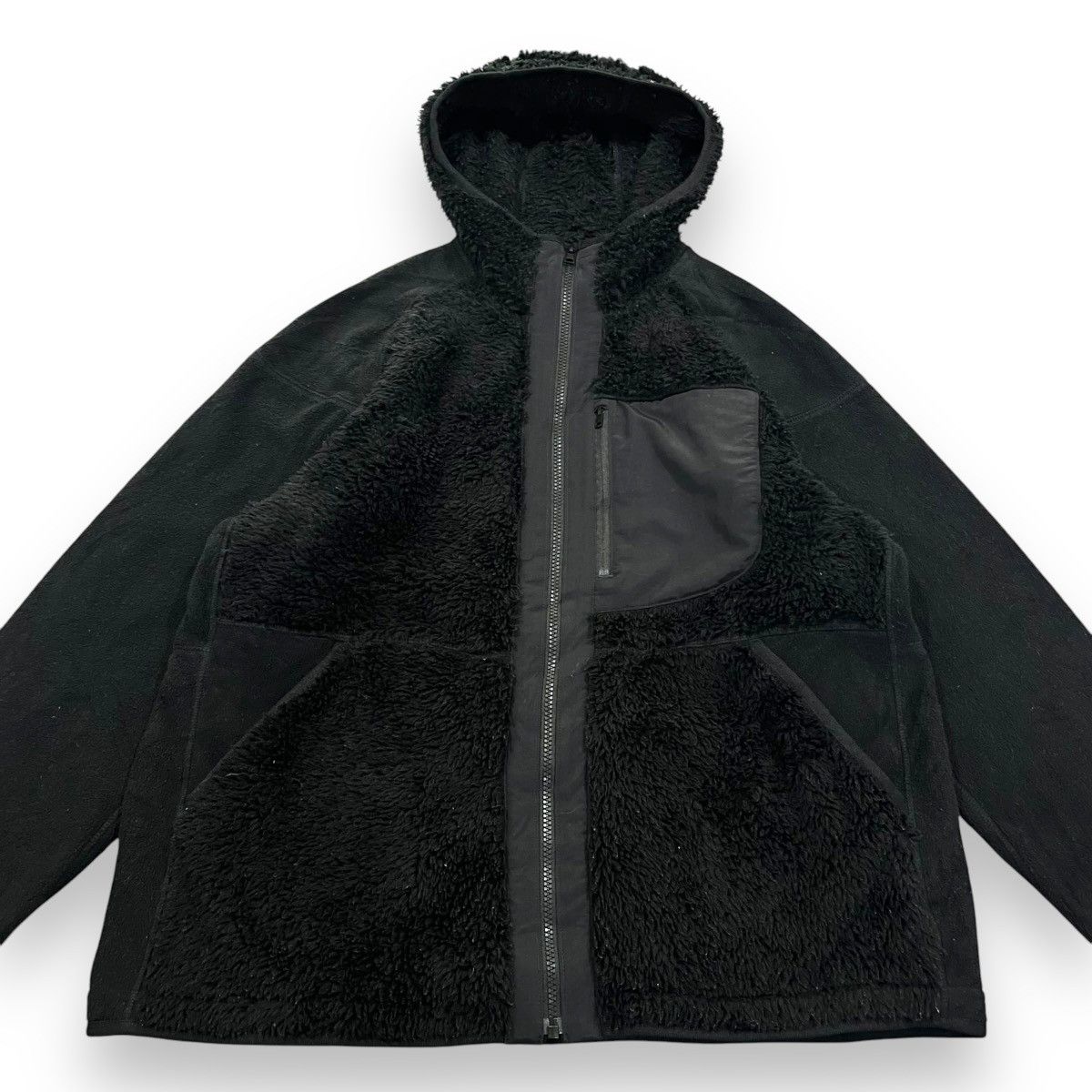 Uniqlo White Mountaineering x Uniqlo Boa Fleece Fur jacket hoodie Size US L / EU 52-54 / 3 - 1 Thumbnail
