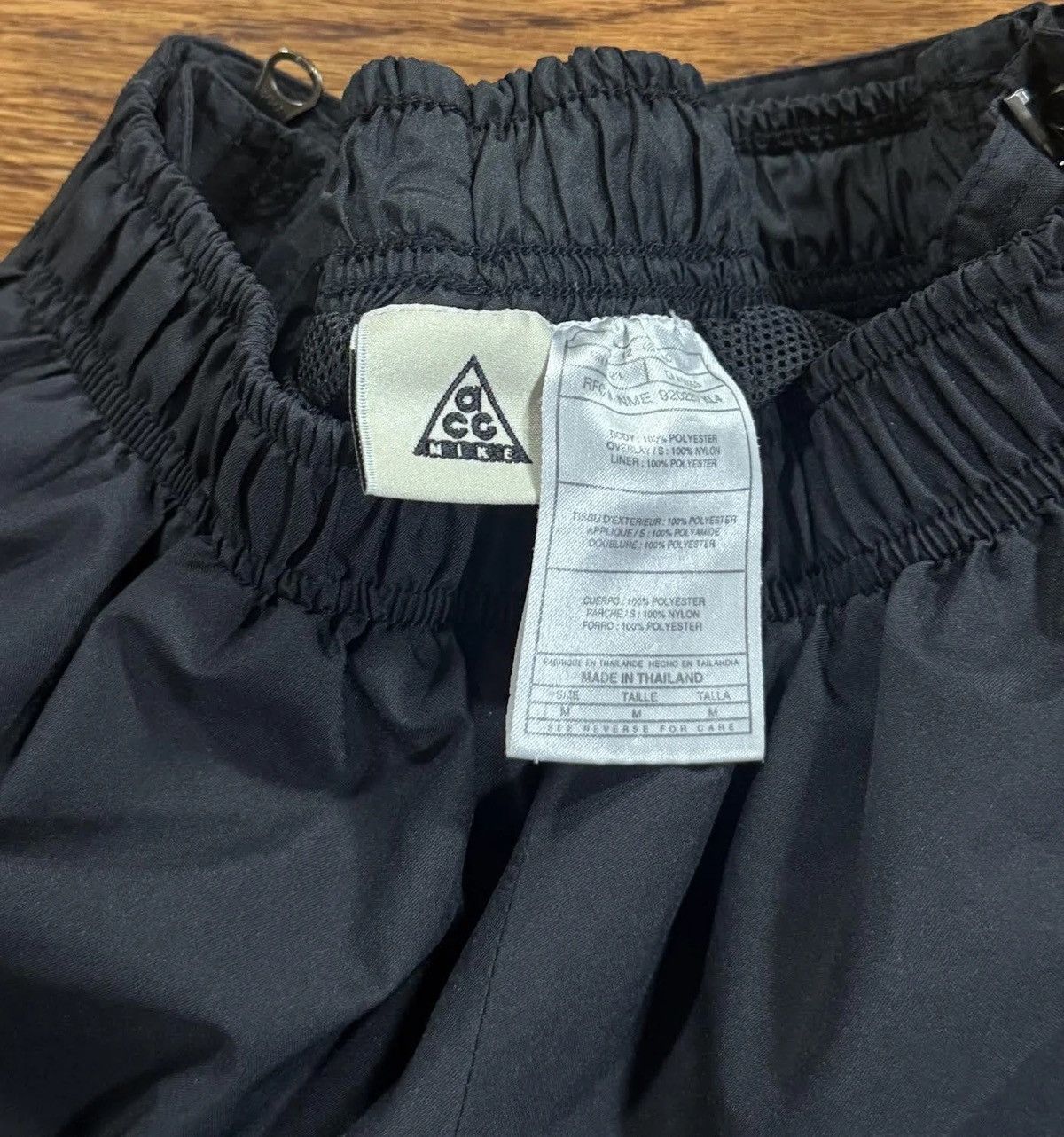 Nike ACG Vintage Nike ACG F.I.T. Black / Grey Pants (Size M) Size US 34 / EU 50 - 3 Thumbnail
