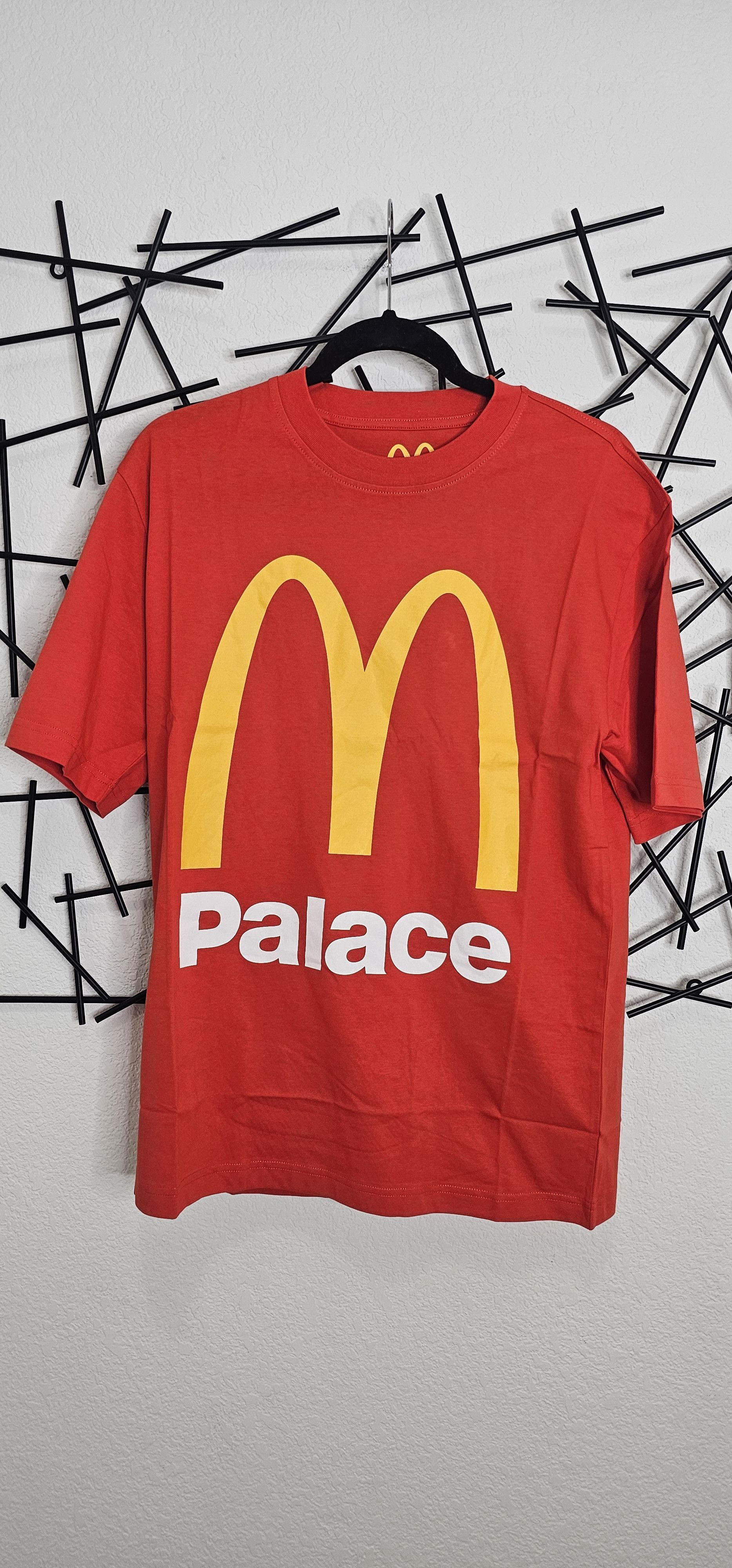 Palace Palace X MCdonalds Collab Tee Size US M / EU 48-50 / 2 - 2 Thumbnail