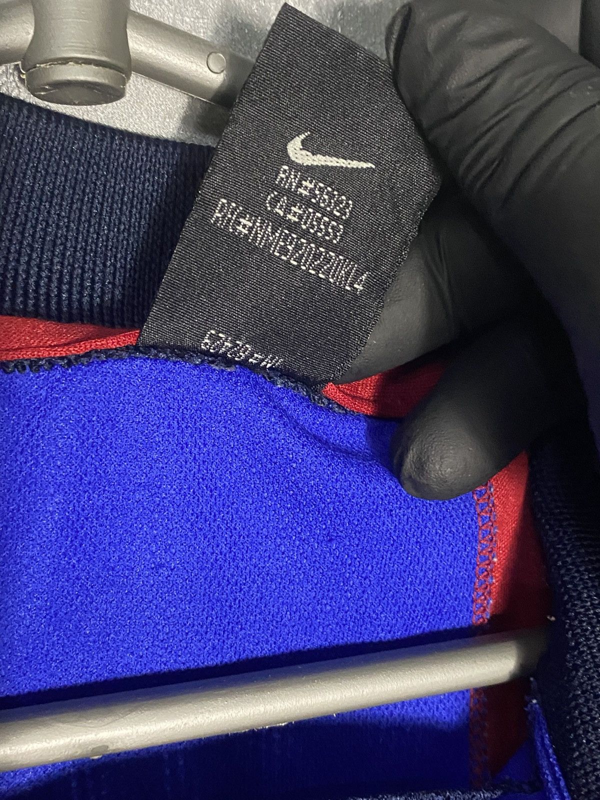 Nike Vintage Barcelona Nike Soccer Jersey 2001 Home Football kit Size US L / EU 52-54 / 3 - 4 Thumbnail