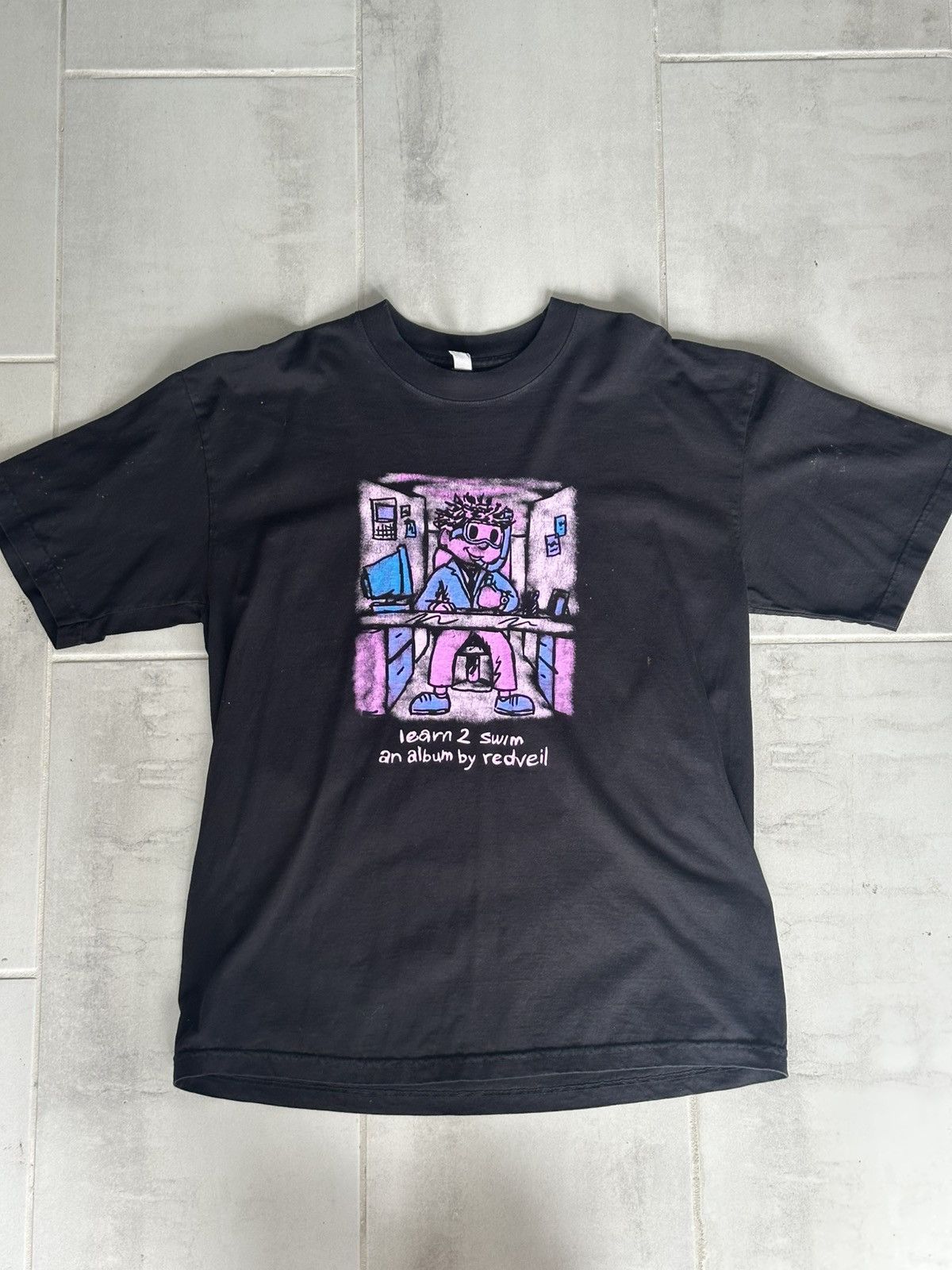 Rap Tees REDVEIL Album Tee Size US L / EU 52-54 / 3 - 1 Thumbnail