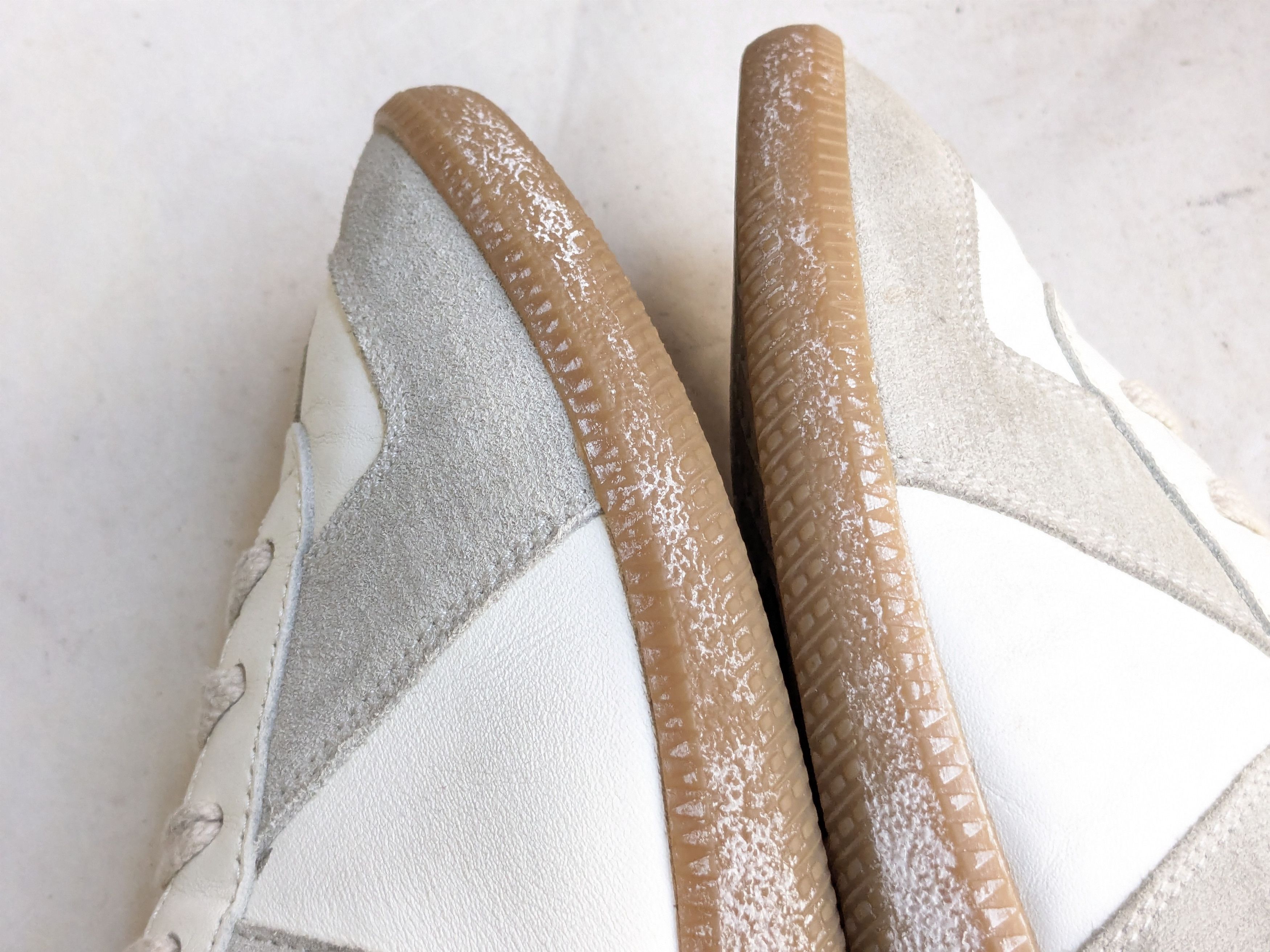 Maison Margiela Maison Margiela GAT Replicas 9 42 White Gray Painted Size US 9 / EU 42 - 5 Thumbnail