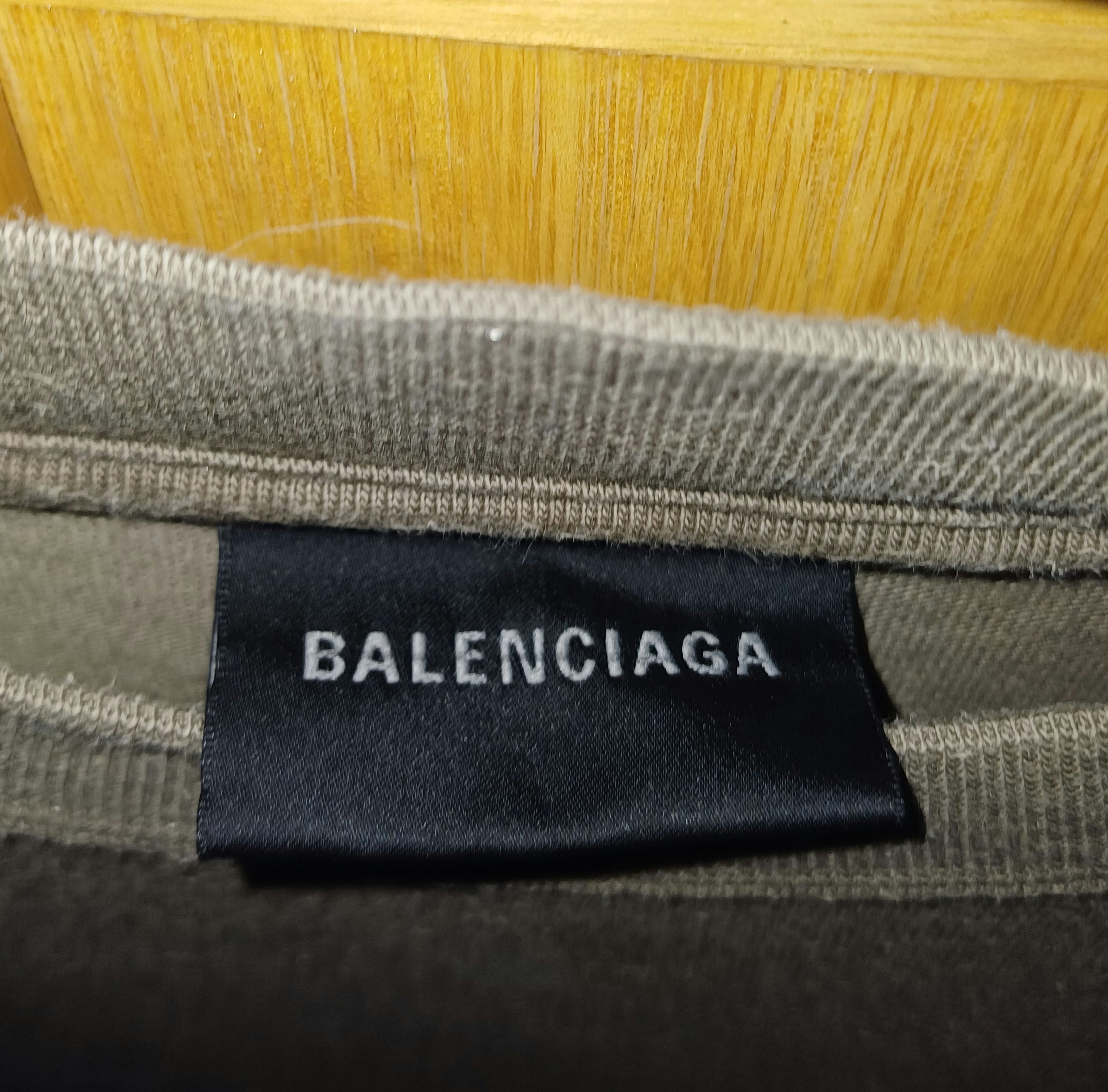 Balenciaga Balenciaga WFP Long Sleeve T-Shirt Size US XL / EU 56 / 4 - 5 Thumbnail