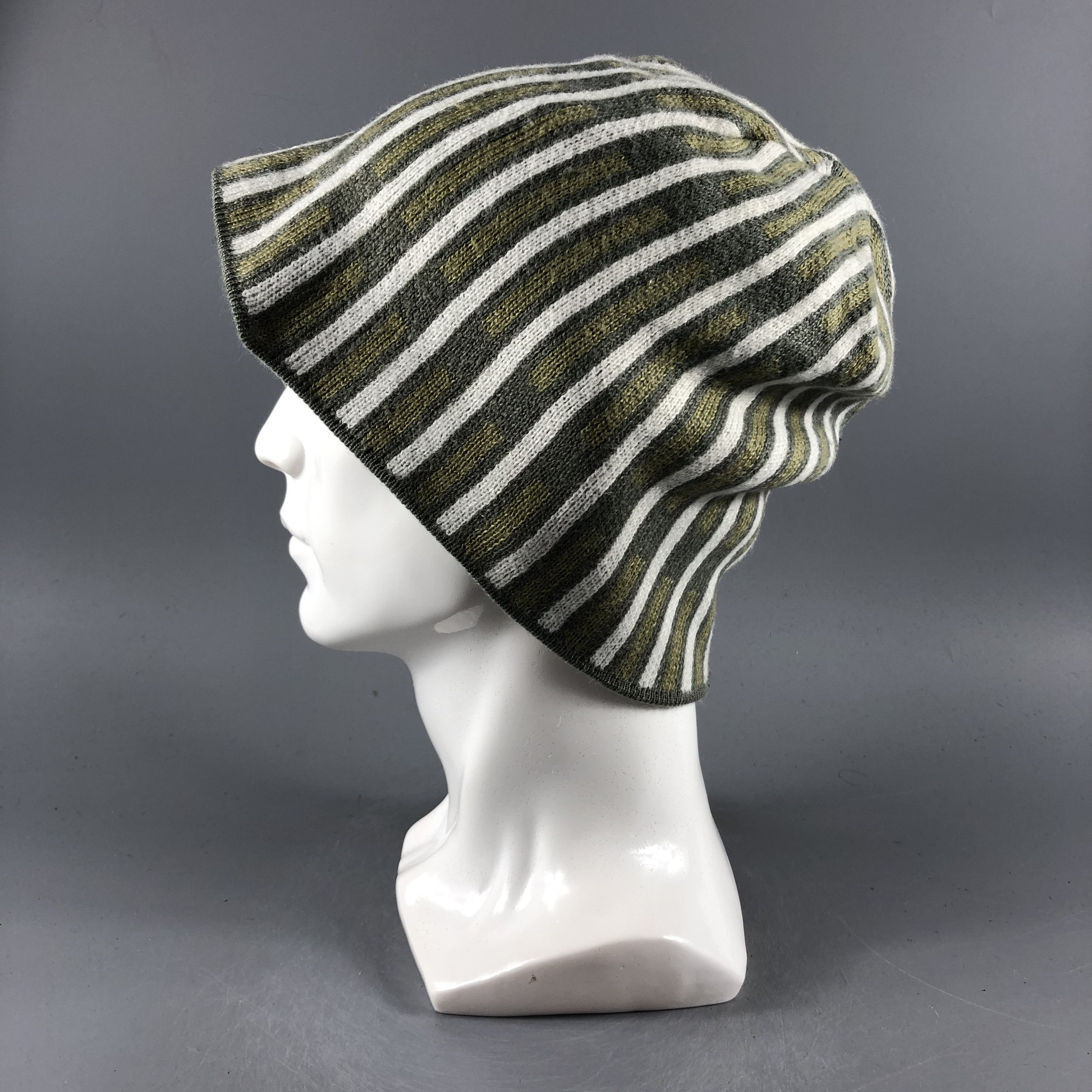 Japanese Brand × Vintage Unknown Stripe CUffless Beanie Snow Hat Snow Cap -D755 Size ONE SIZE - 1 Thumbnail