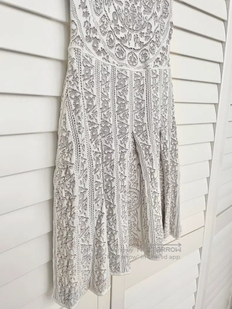 Valentino Valentino White embossed jacquard dress Size S / US 4 / IT 40 - 4 Thumbnail