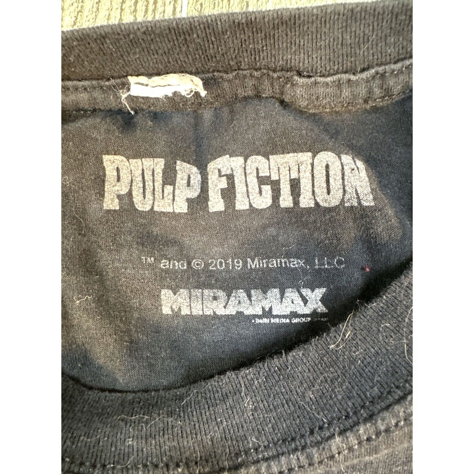 Vintage Pulp Fiction Movie Graphic T-Shirt Cut Off Sleeves Black M Medium Tee Mens Size US M / EU 48-50 / 2 - 4 Thumbnail