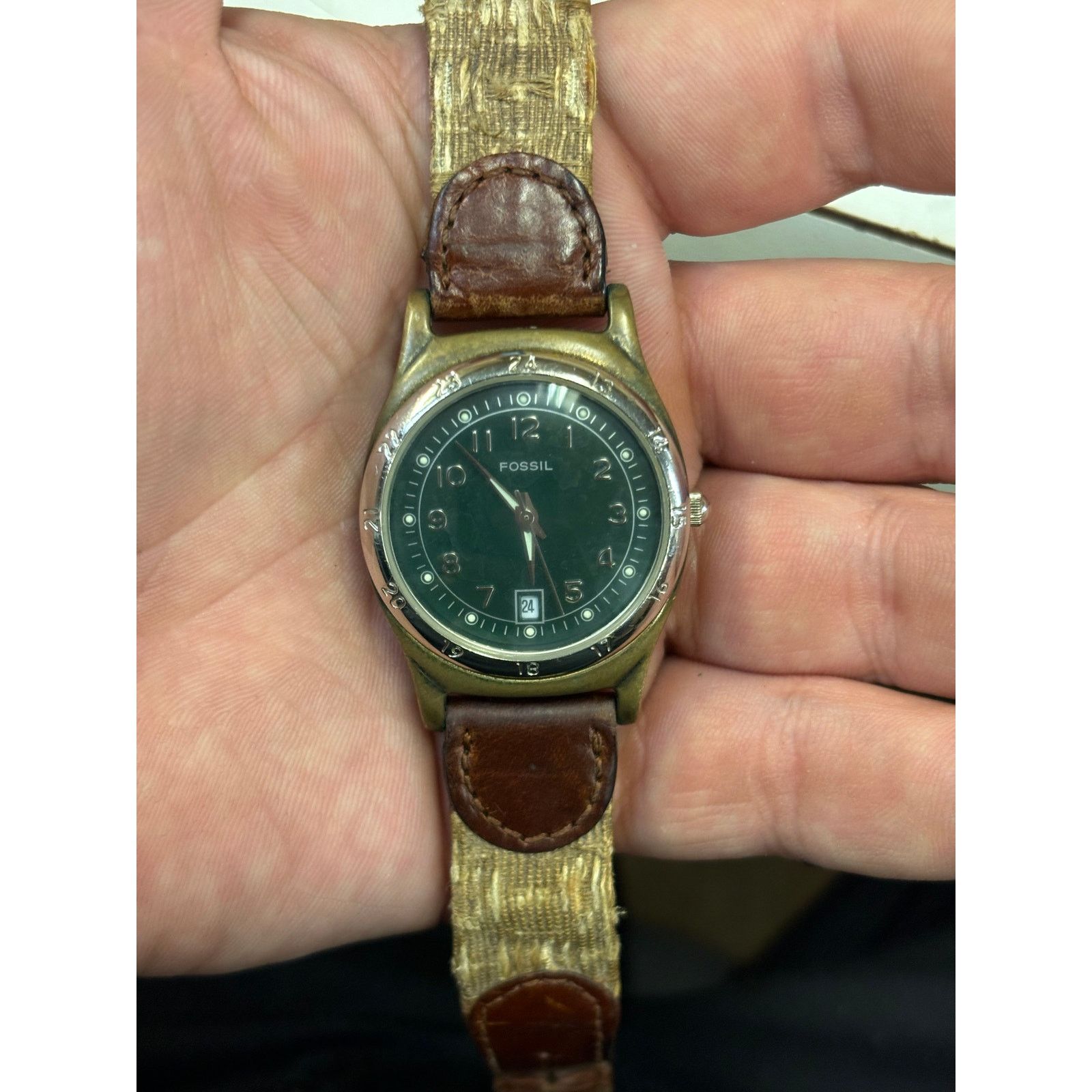 Fossil Vintage Authentic Fossil EC-6845 Men’s Watch! New Battery! Size ONE SIZE - 1 Thumbnail
