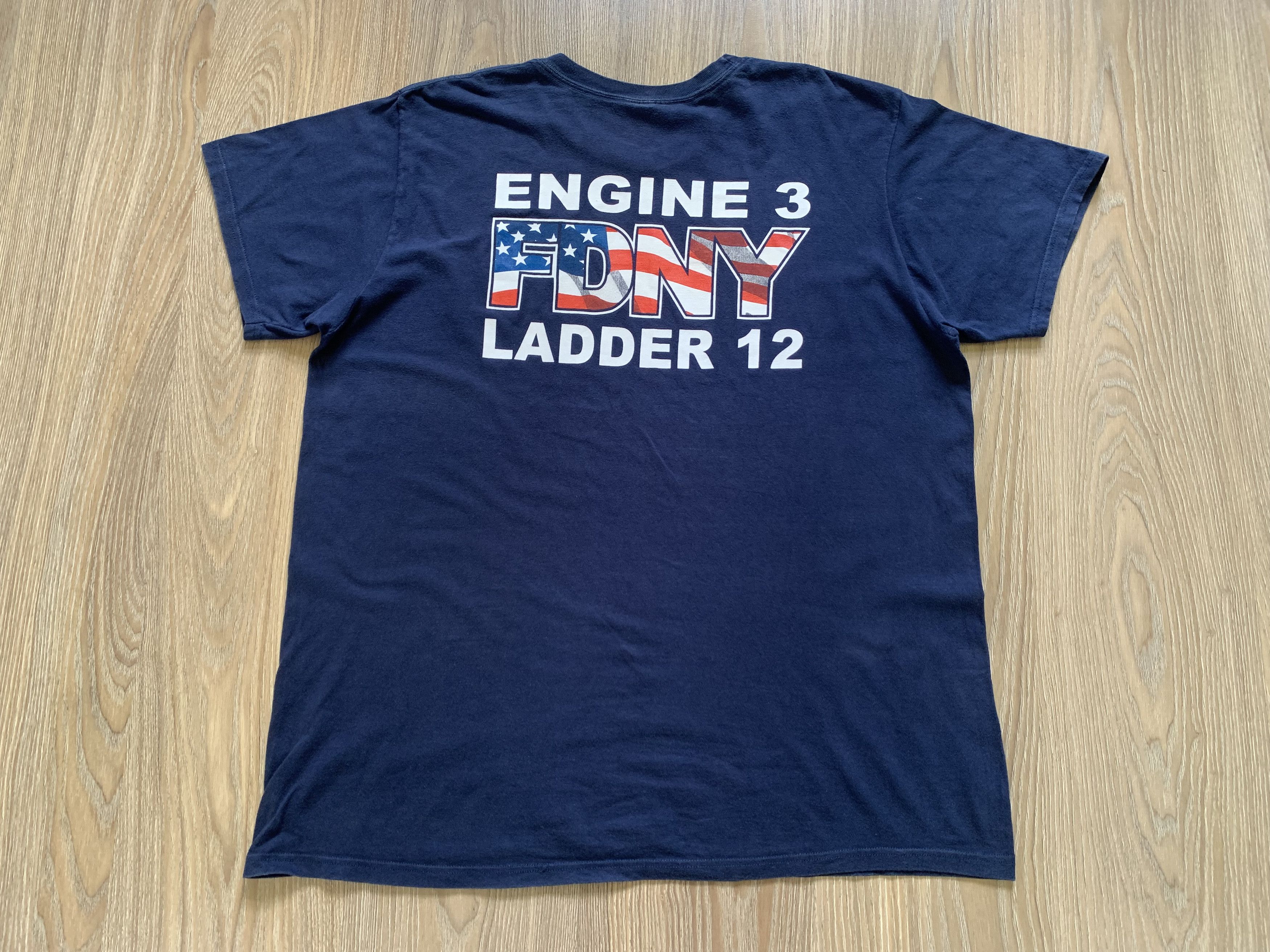 Hanes FDNY E-3 L-12 Vintage Hanes T-Shirt Size US XL / EU 56 / 4 - 3 Thumbnail