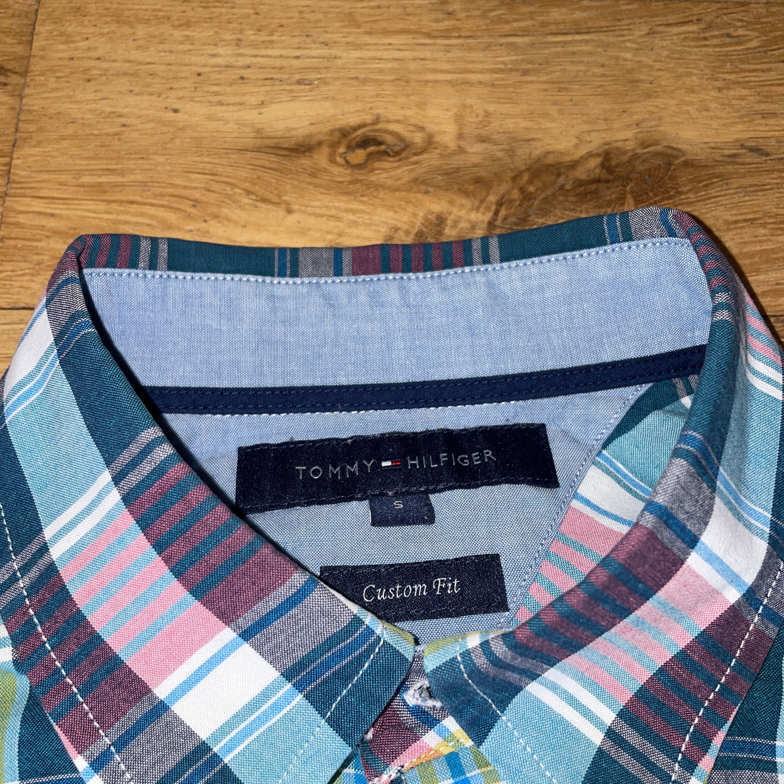 Tommy Hilfiger Tommy Hilfiger Men's Custom Fit Shirt Fashion Size S Size US S / EU 44-46 / 1 - 3 Thumbnail