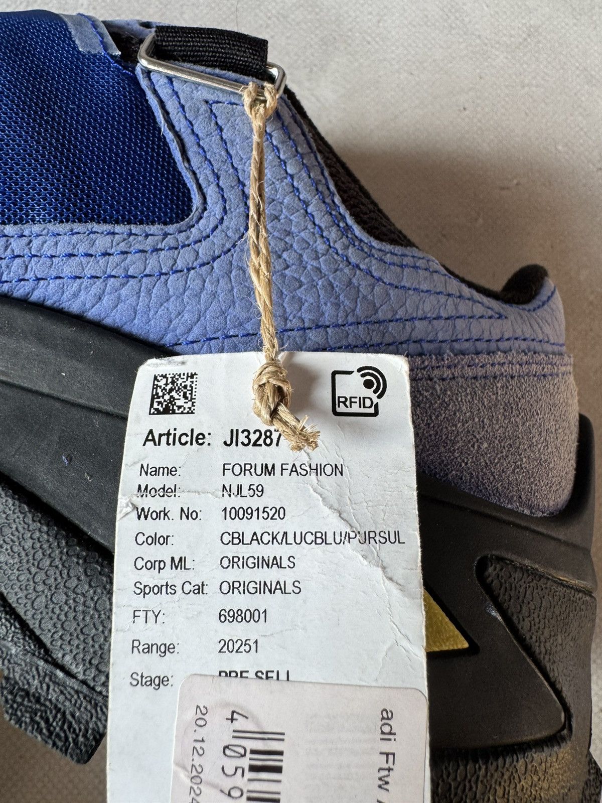 Adidas Rare Adidas Forum Fashion SAMPLE Limited edition Size US 9 / EU 42 - 17 Thumbnail