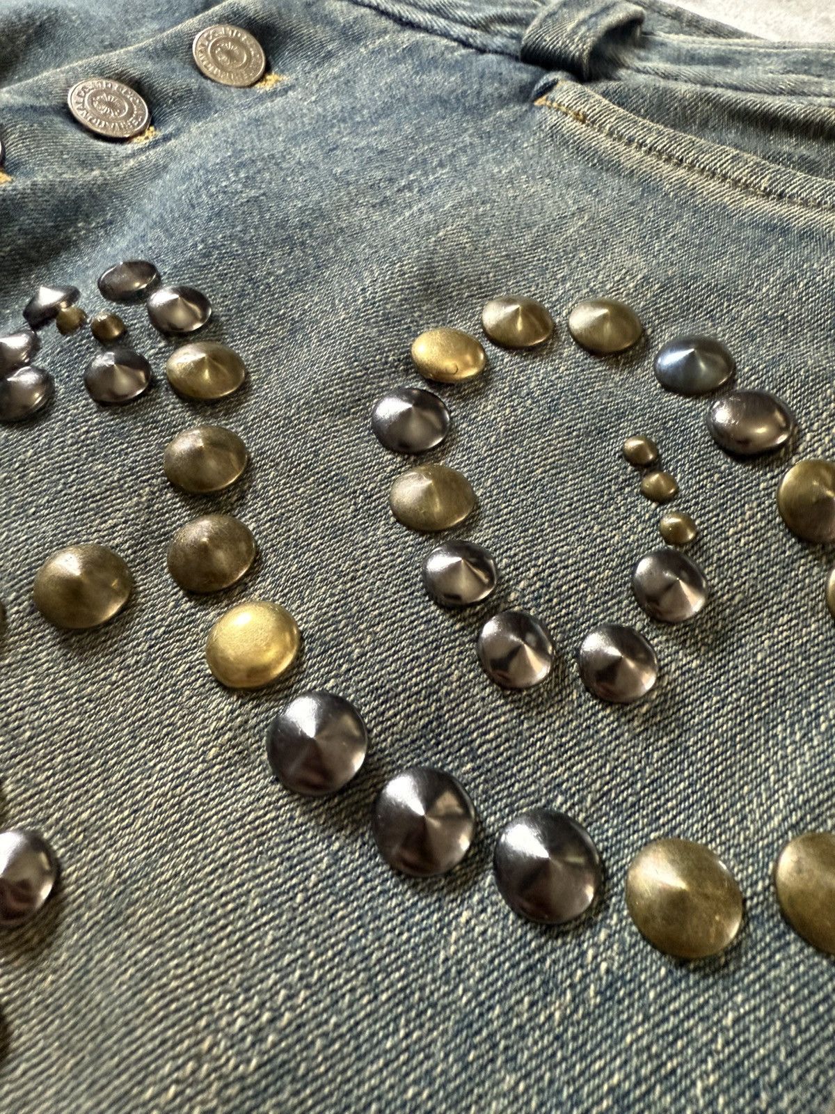 Tornado Mart Tornado Mart Artisanal Studded Tribal Mud Wash Flare Jeans Size US 29 - 7 Thumbnail