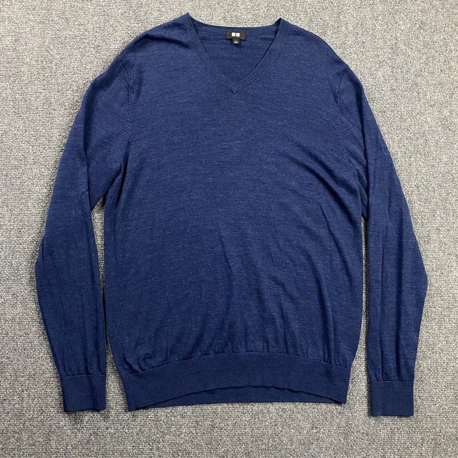 Uniqlo Uniqlo Sweater Mens Large Blue V-Neck Pullover Casual Wool Size US L / EU 52-54 / 3 - 1 Thumbnail