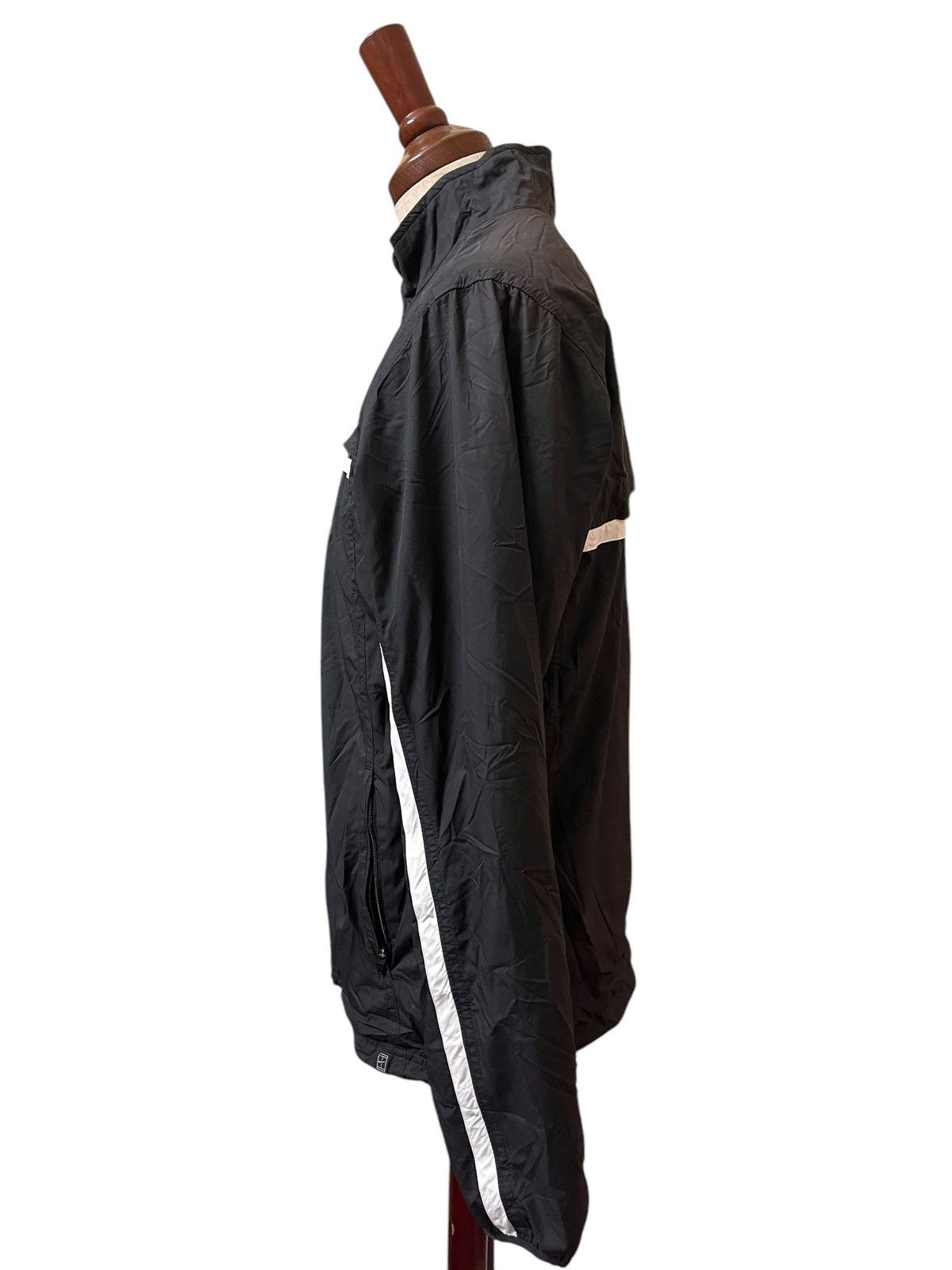 Nike × Vintage Vintage Nike Light Jacket Size US M / EU 48-50 / 2 - 4 Thumbnail