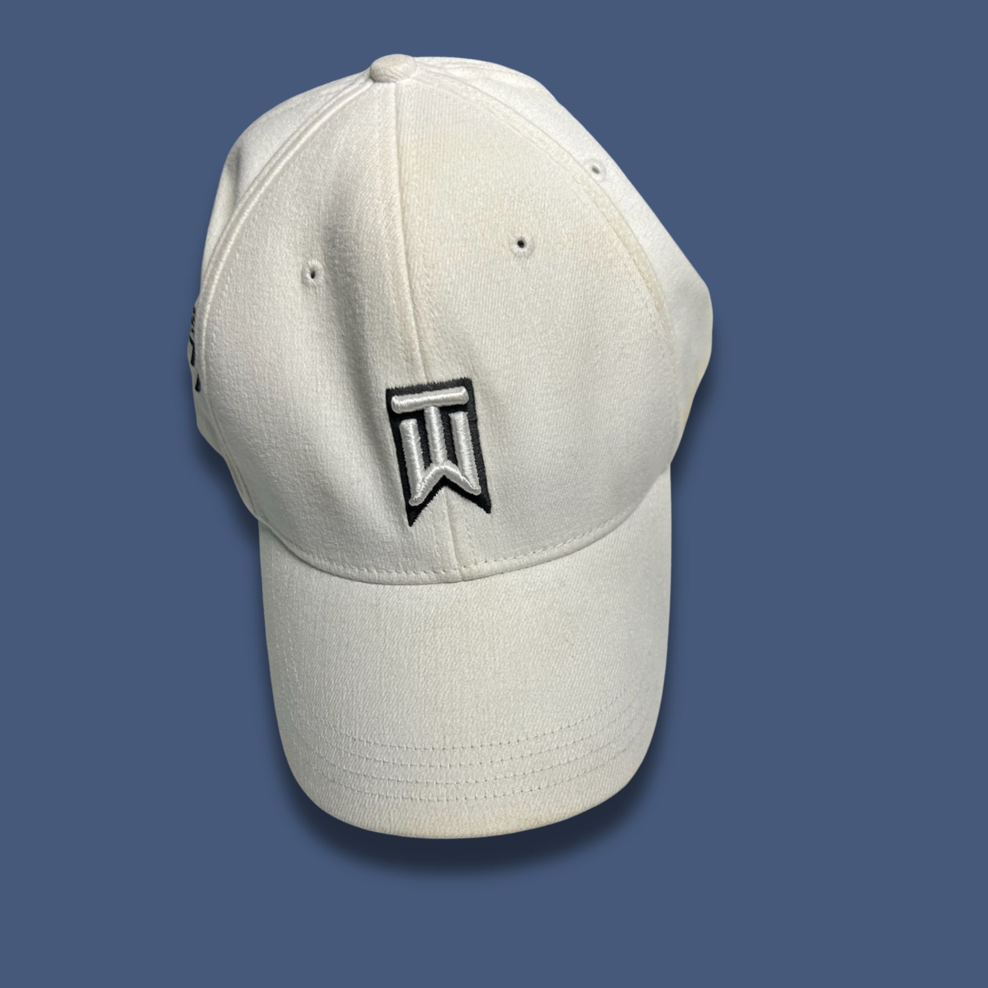 Nike Nike Tiger Woods Legacy91 Golf Hat L/XL White Adjustable Fit Size ONE SIZE - 2 Thumbnail