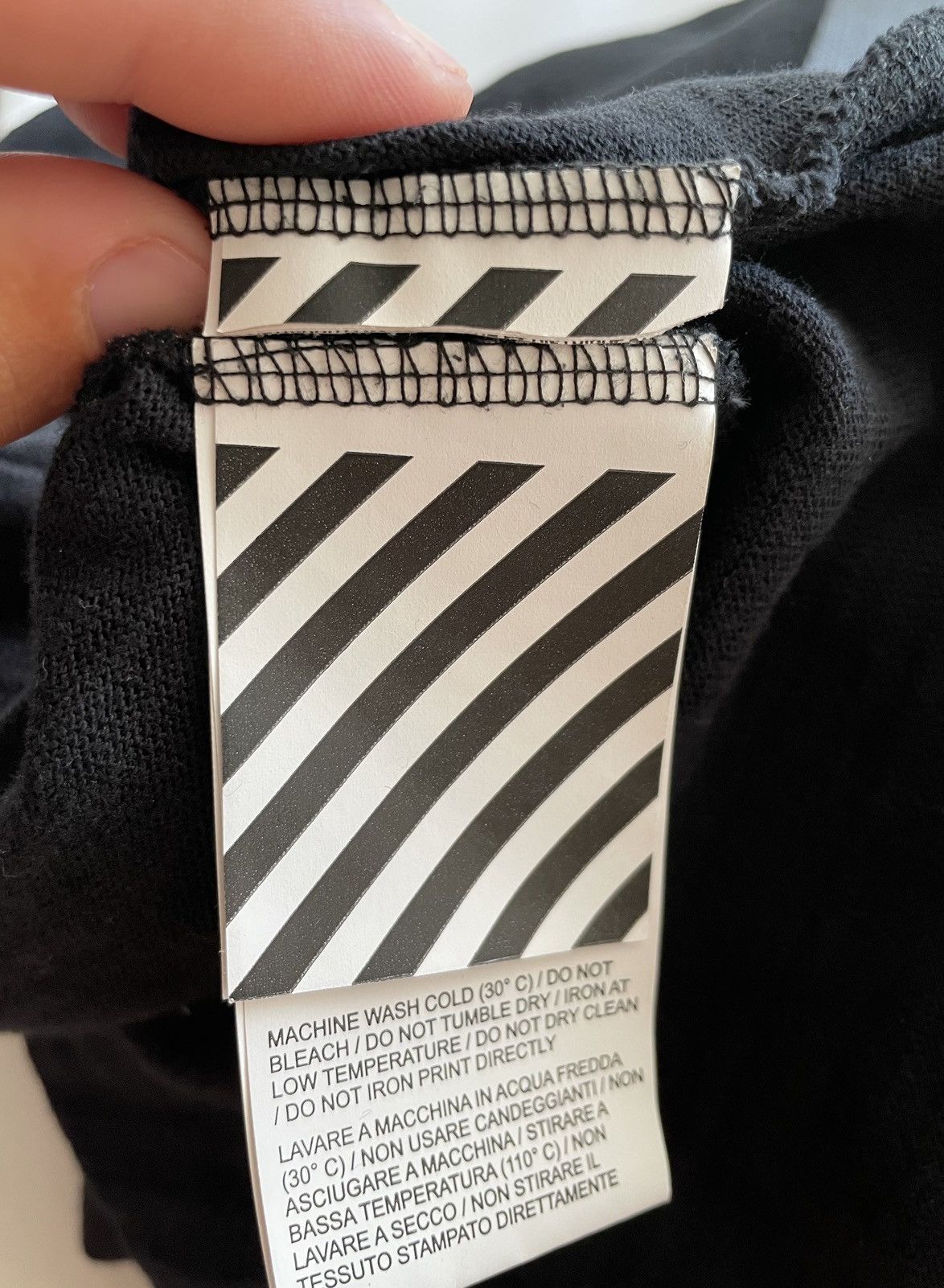 Off-White × Virgil Abloh Off-White Virgil Abloh Mona Lisa Tee Arrow Logo SS18 T-shirt Size US S / EU 44-46 / 1 - 10 Thumbnail