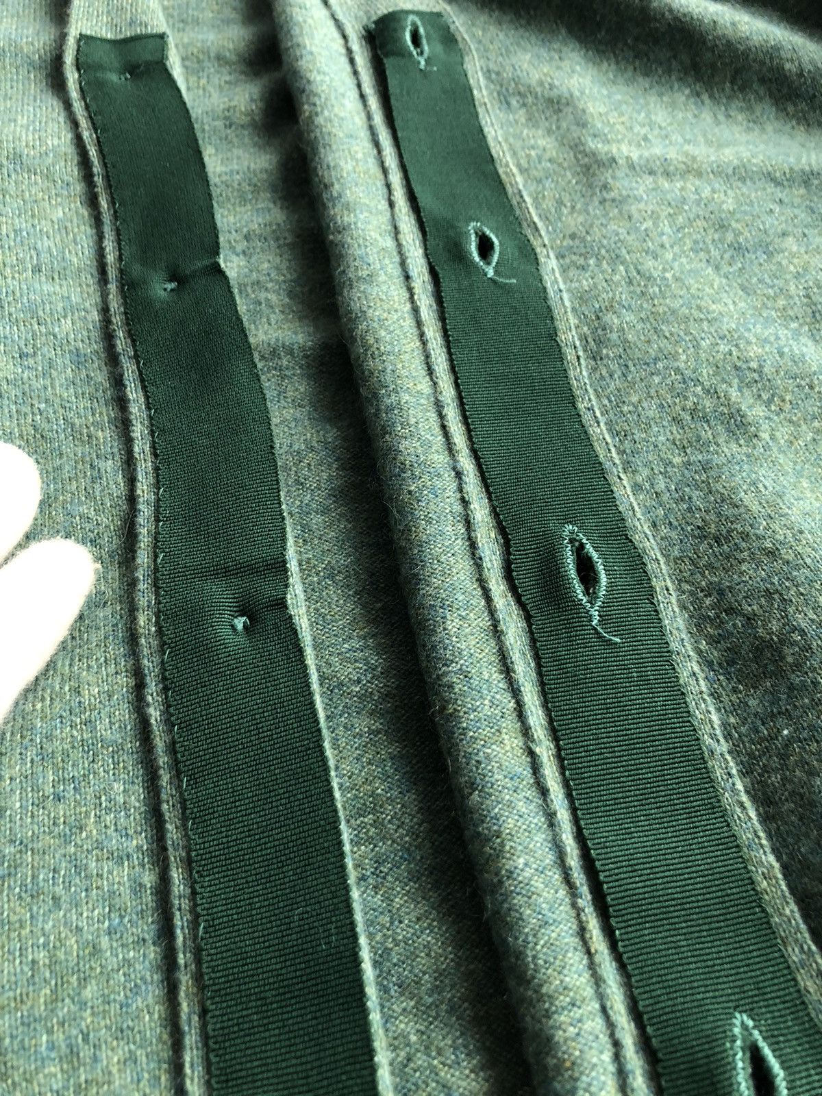 Brioni × Vintage Vintage Brioni green cashmere cardigan Size US L / EU 52-54 / 3 - 13 Thumbnail