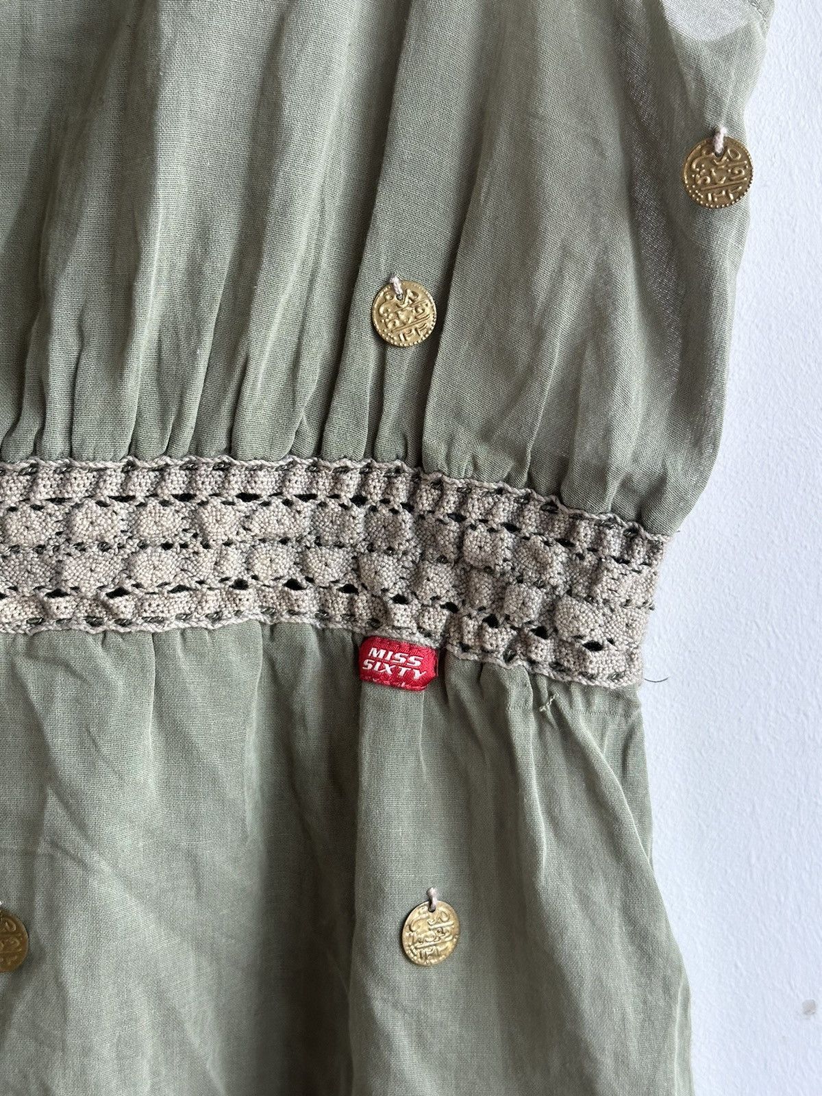 Miss Sixty VTG Miss Sixty Green Cami Top Metal Coin Embellishments sz L Size L / US 10 / IT 46 - 5 Thumbnail