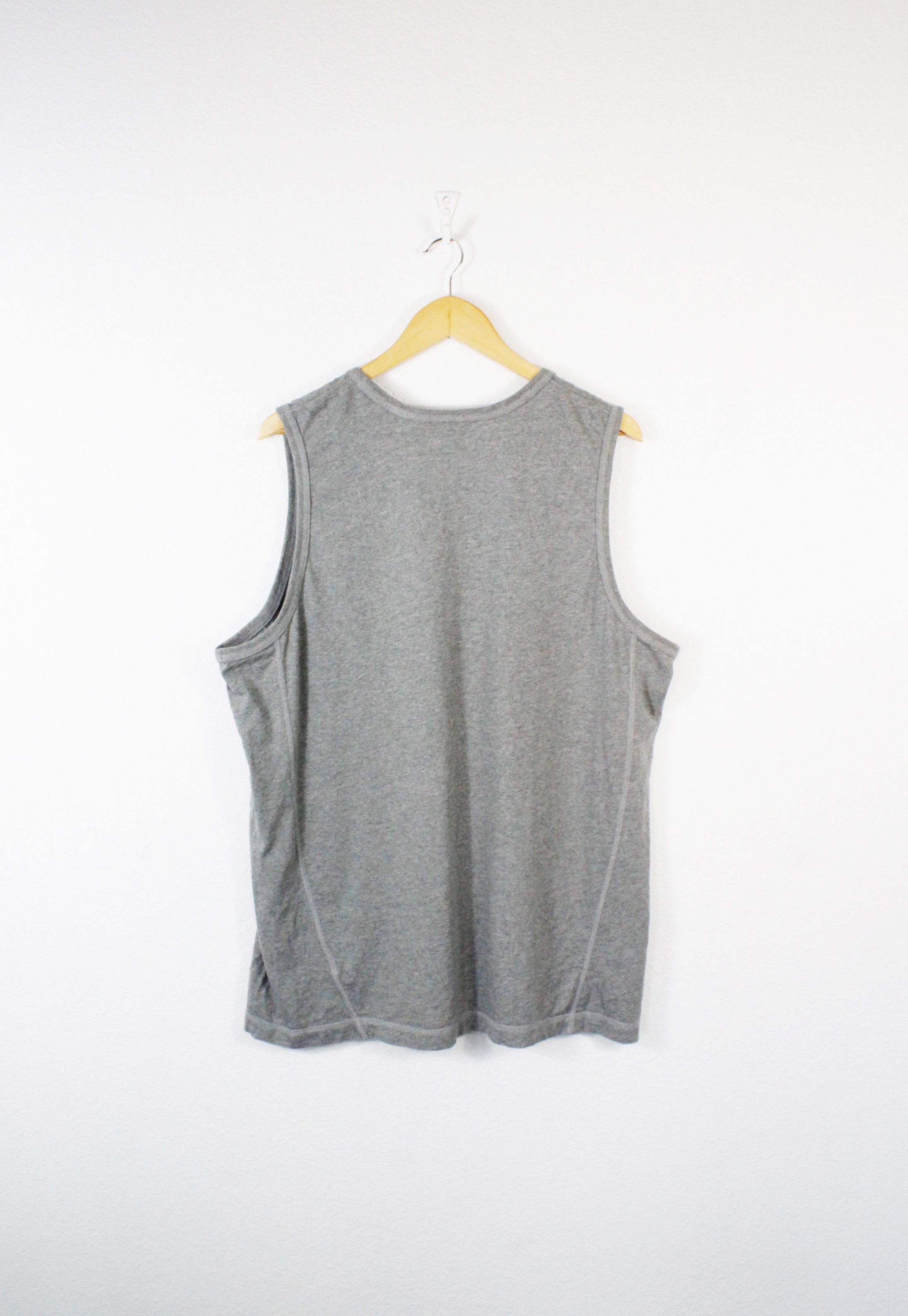 Nike × Vintage Vintage Nike Swoosh Logo Gray Sleeveless Tank Top XXL Size US XXL / EU 58 / 5 - 4 Thumbnail