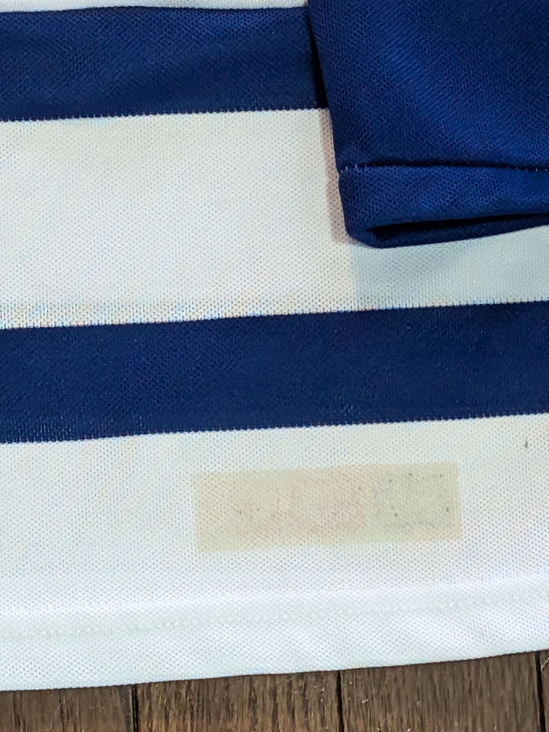 Ccm Vintage Toronto Maple Leafs Away CCM Jersey - Size M Size US M / EU 48-50 / 2 - 4 Thumbnail