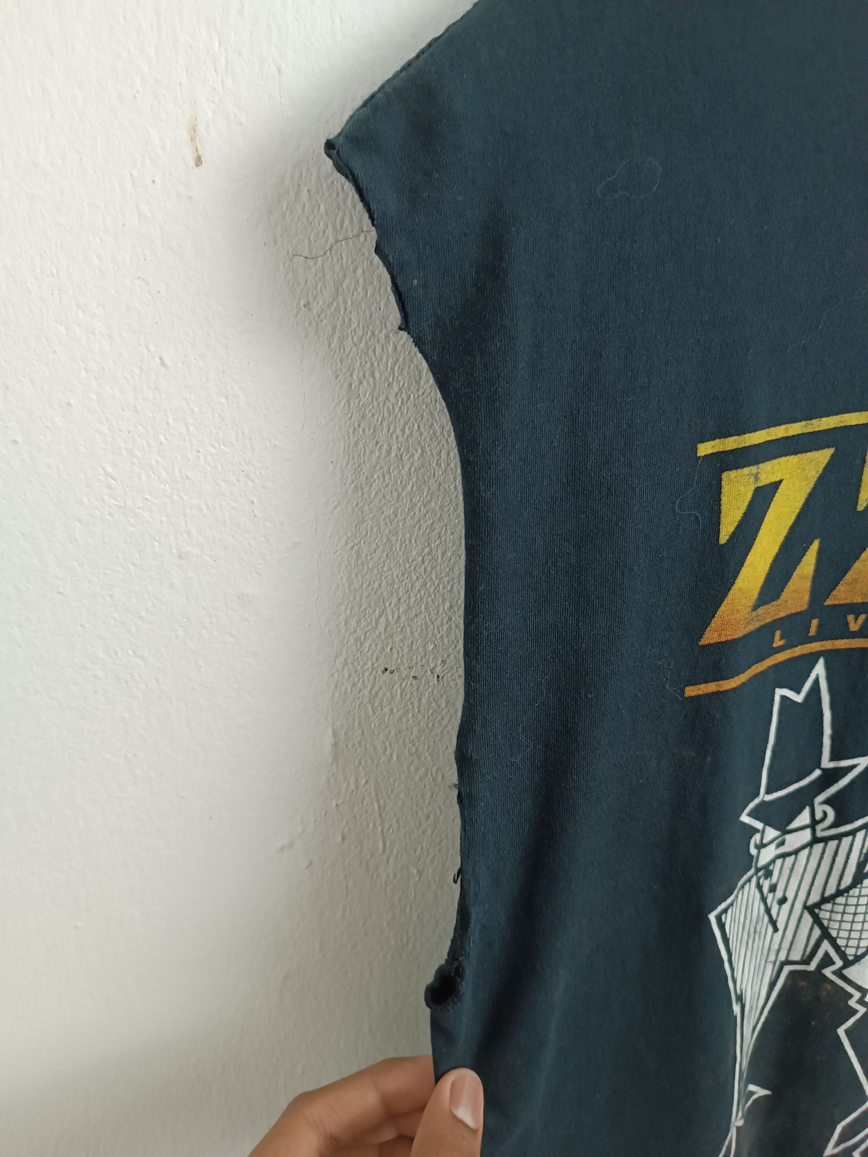 Vintage VINTAGE ZZTOP 50 YEARS ANNIVERSARY 2019 SLEEVELES TANK TOP Size US M / EU 48-50 / 2 - 14 Thumbnail
