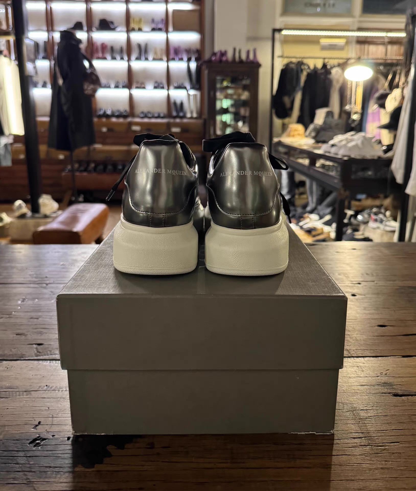 Alexander McQueen Alexander McQueen 16SS Mirror‑Studded White Sneakers Ｑ25 Size US 8 / EU 41 - 5 Thumbnail