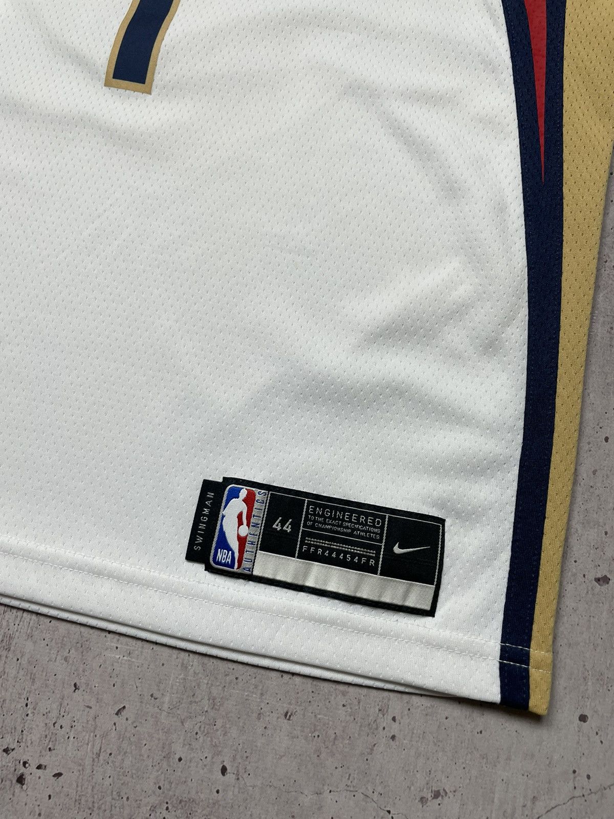 NBA × Nike Nike New Orleans Pelicans Zion Williamson Size US M / EU 48-50 / 2 - 3 Thumbnail