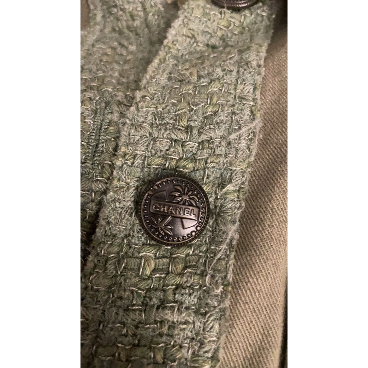 Chanel Chanel Military-Inspired Olive Green Jacket With Textured Tw Size XXS / US 00 / IT 34 - 9 Thumbnail
