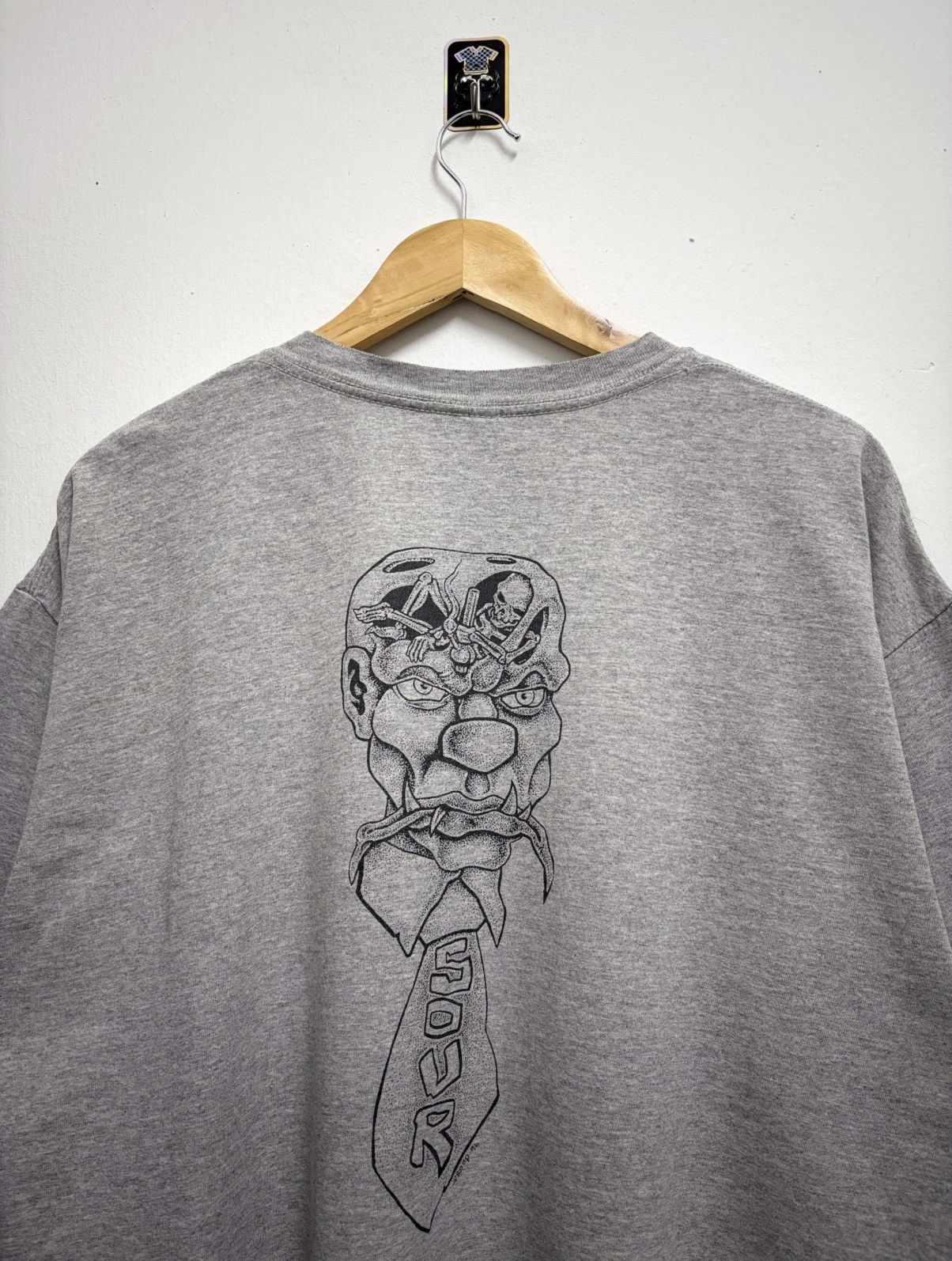 Vintage Vintage 90's Sour Skateboards 420 ( Bong ) T-Shirt Size US XL / EU 56 / 4 - 4 Thumbnail