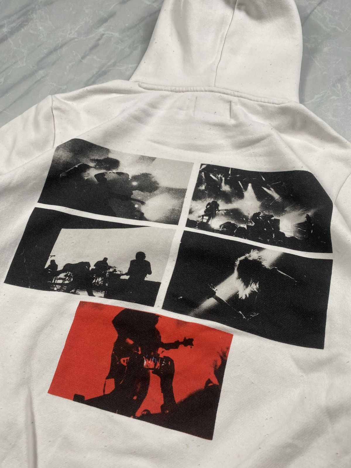 Bershka Wild Minds Live Show Band Pullover Size US S / EU 44-46 / 1 - 2 Thumbnail