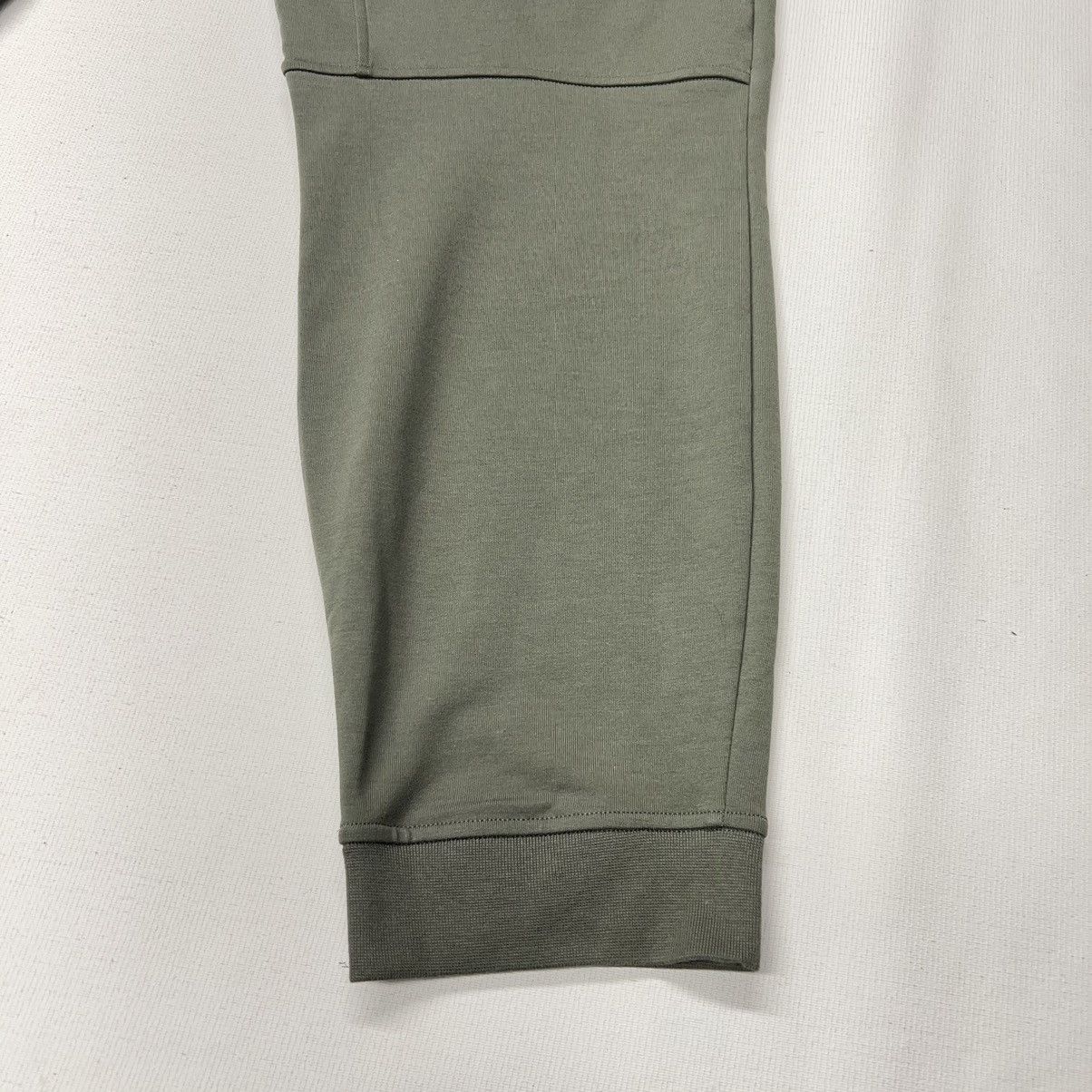 Lululemon LuluLemon City Sweat Jogger Sage Athleisure Sweatpants Gym Size US 36 / EU 52 - 12 Thumbnail