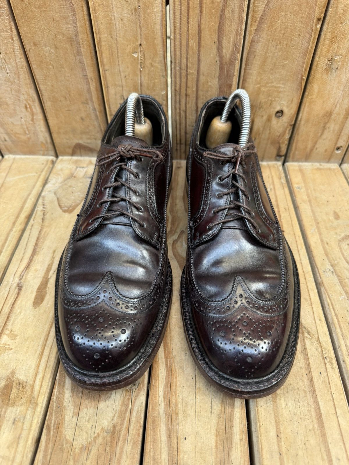 Hanover Hanover brogue wingtip shell cordovan Men’s dress shoes US 9 Size US 9 / EU 42 - 4 Thumbnail