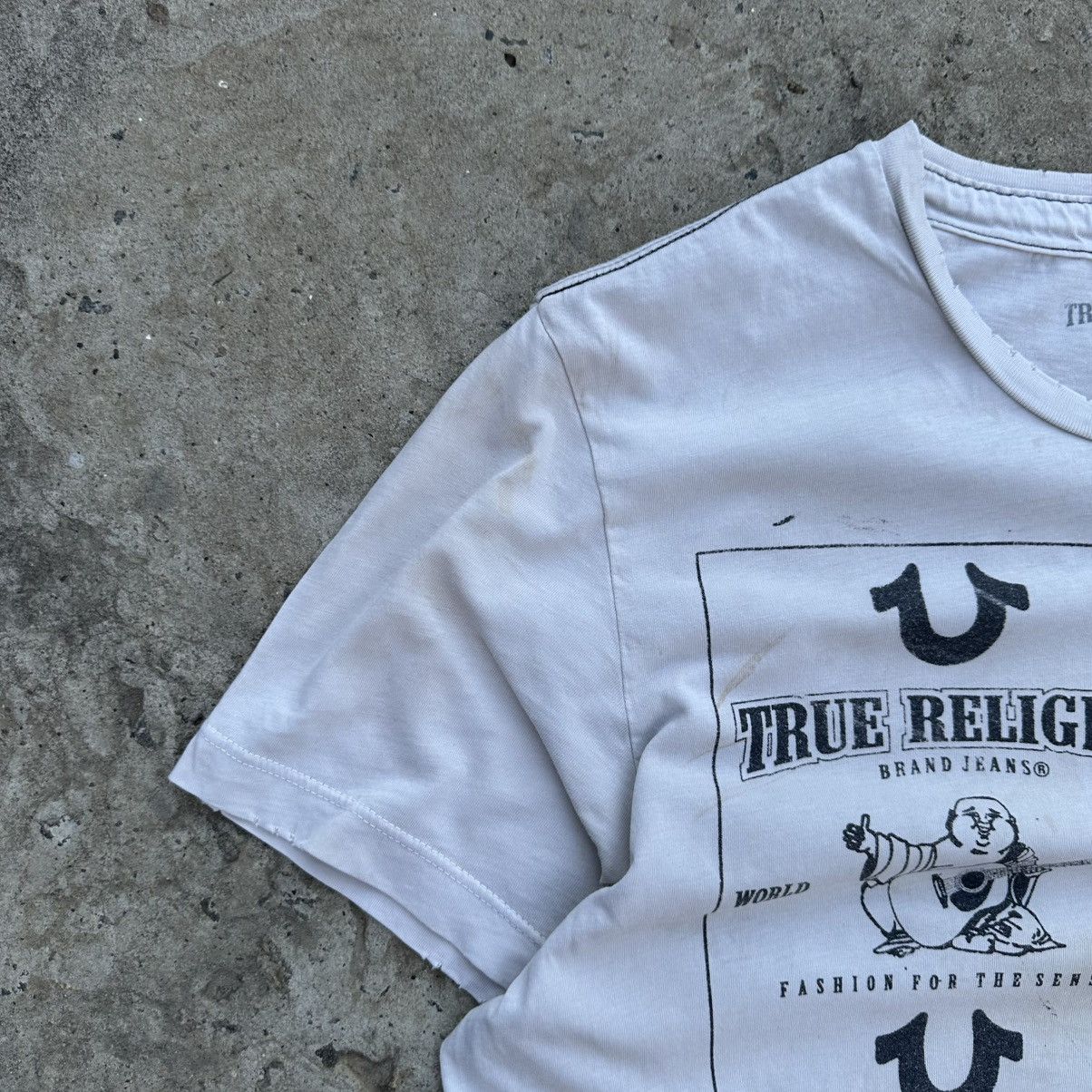 True Religion Vintage Japanese Style True Religion T-shirts Trashed Size L Size US L / EU 52-54 / 3 - 3 Thumbnail
