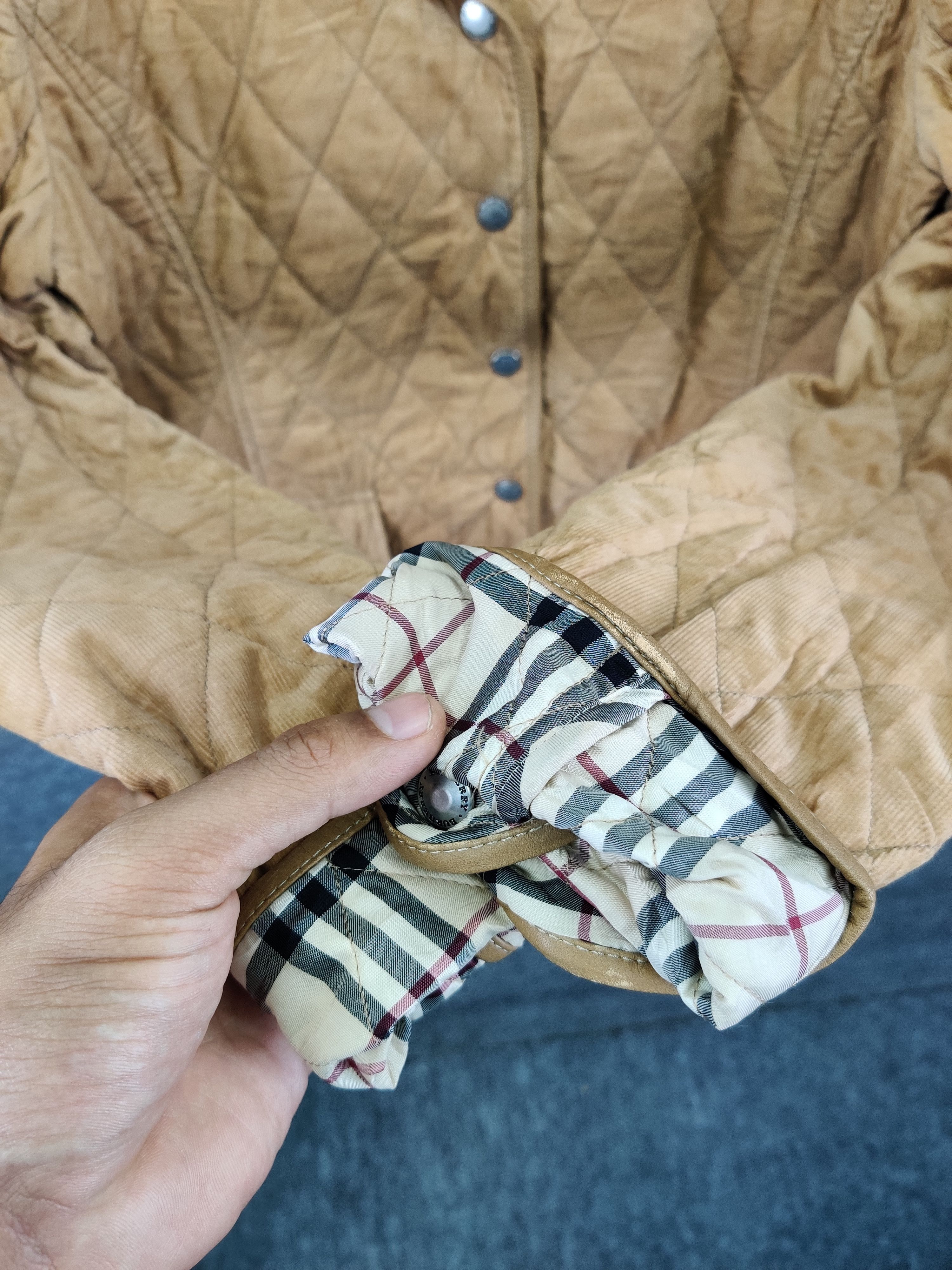 Burberry Vintage Burberry London Nova Check Quilted Distressed Jacket Size US M / EU 48-50 / 2 - 8 Thumbnail