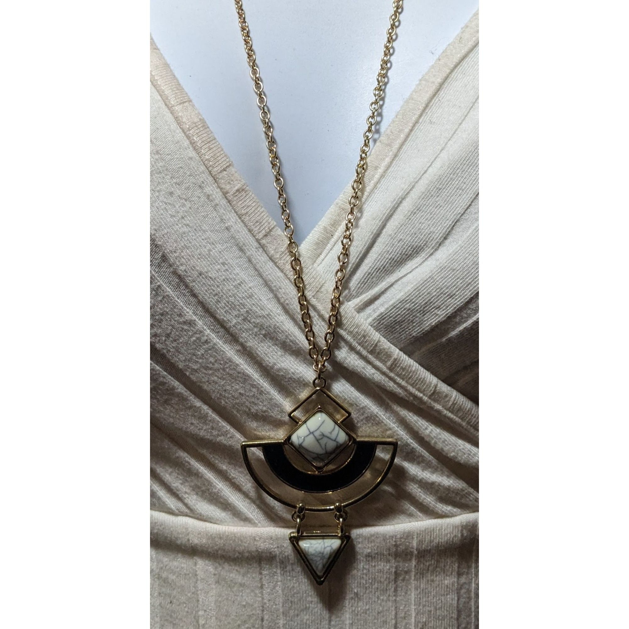 Other Modern Geometric Abstract Gemmed Pendant Necklace Size ONE SIZE - 5 Thumbnail