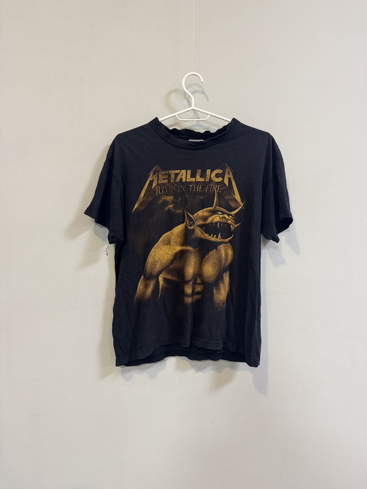Band Tees × Vintage Vintage Metallica Jump In The Fire Faded Band T Shirt Size US S / EU 44-46 / 1 - 1 Thumbnail