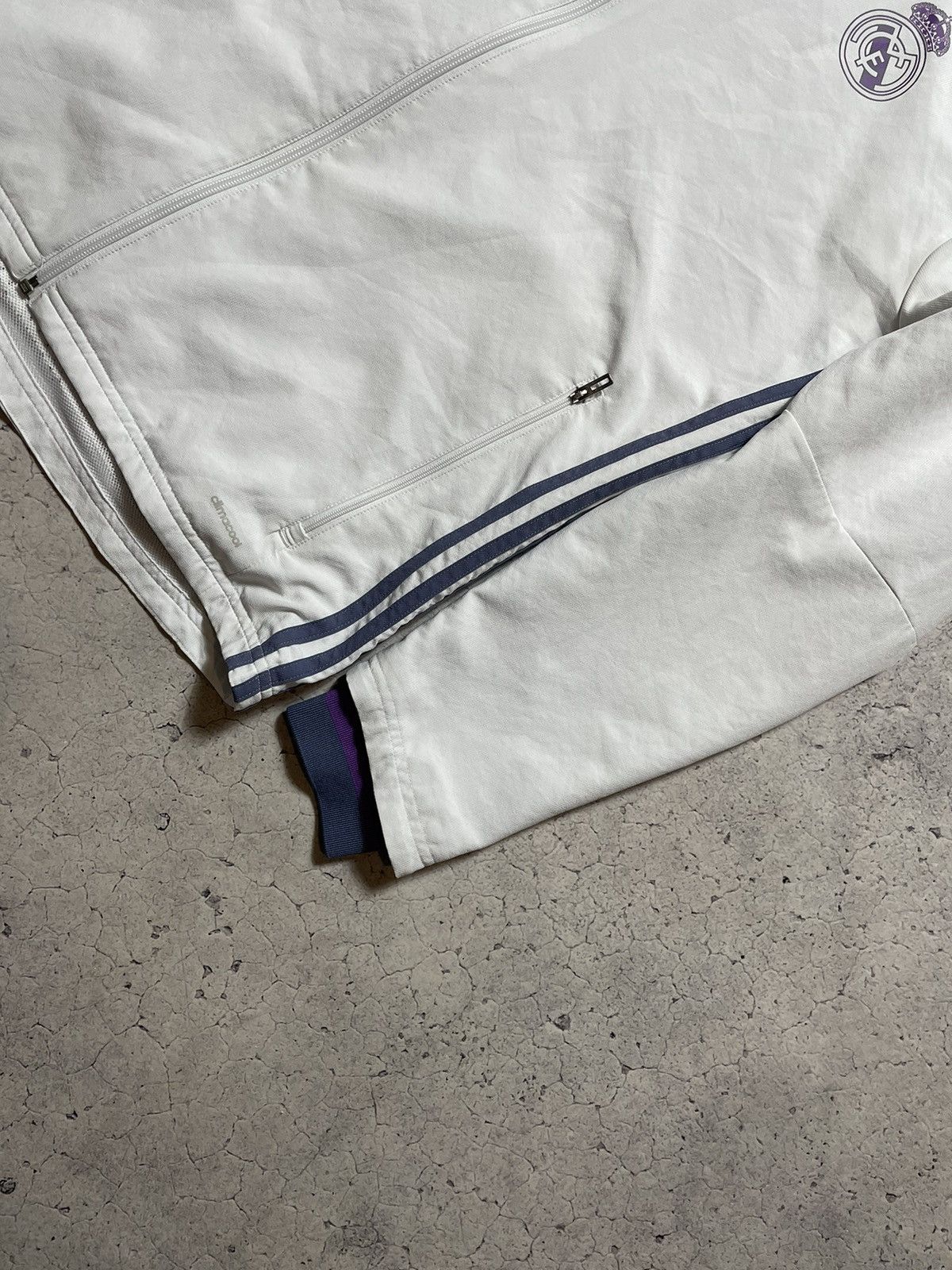 Adidas Vintage Nylon Adidas Real Madrid Blokecore Football Jacket Size US M / EU 48-50 / 2 - 4 Thumbnail