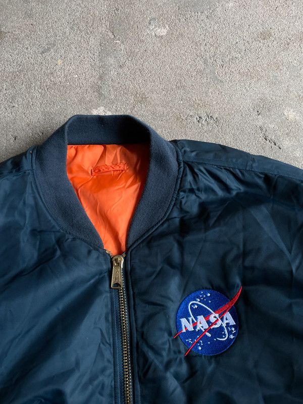 Vintage Vintage NASA Bomber Jacket Boxy Fit USA Retro Patch Size US XXL / EU 58 / 5 - 4 Thumbnail