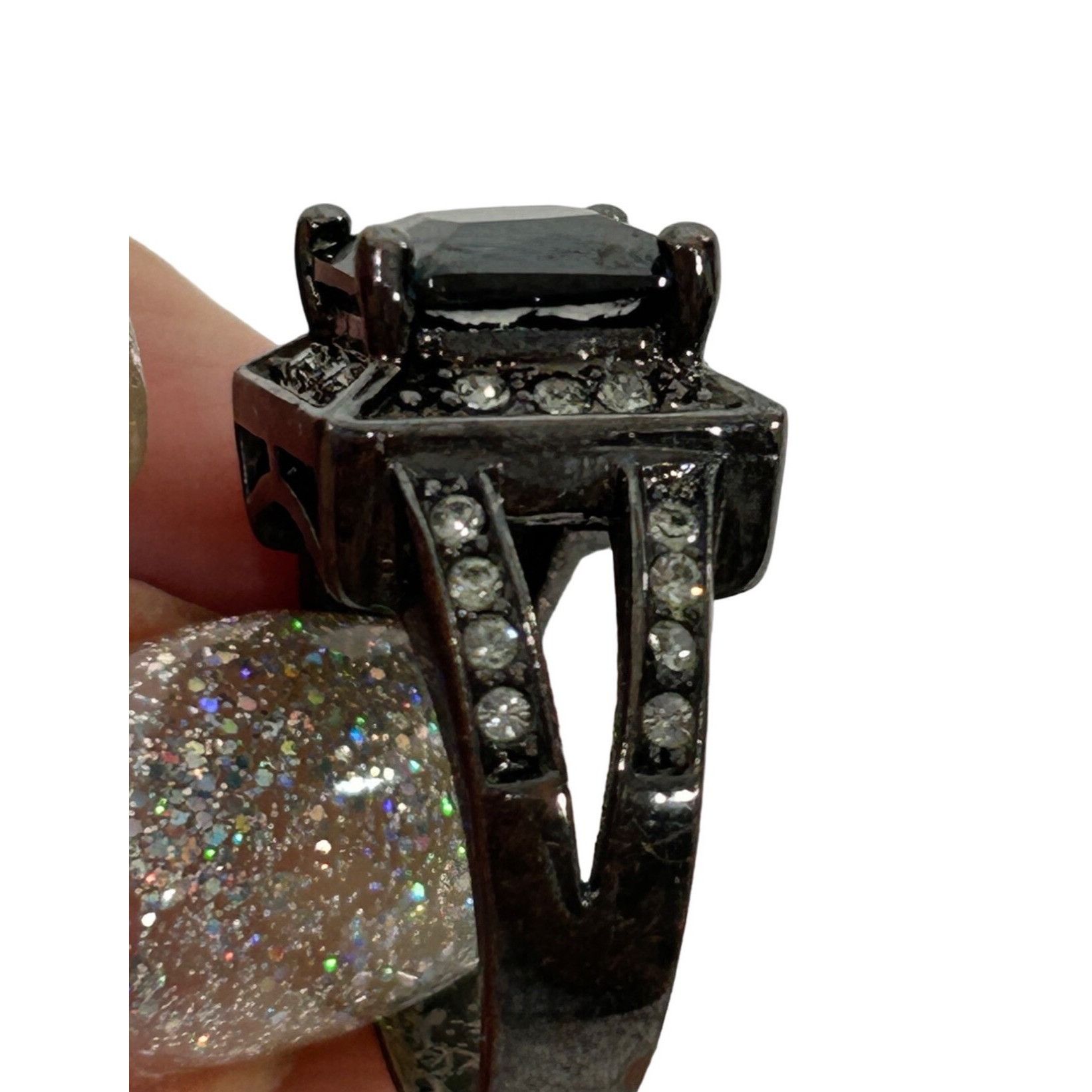 Other Fashion Jewelry Women’s Ring 6 Faux Square Black Princess Cu Size ONE SIZE - 4 Thumbnail